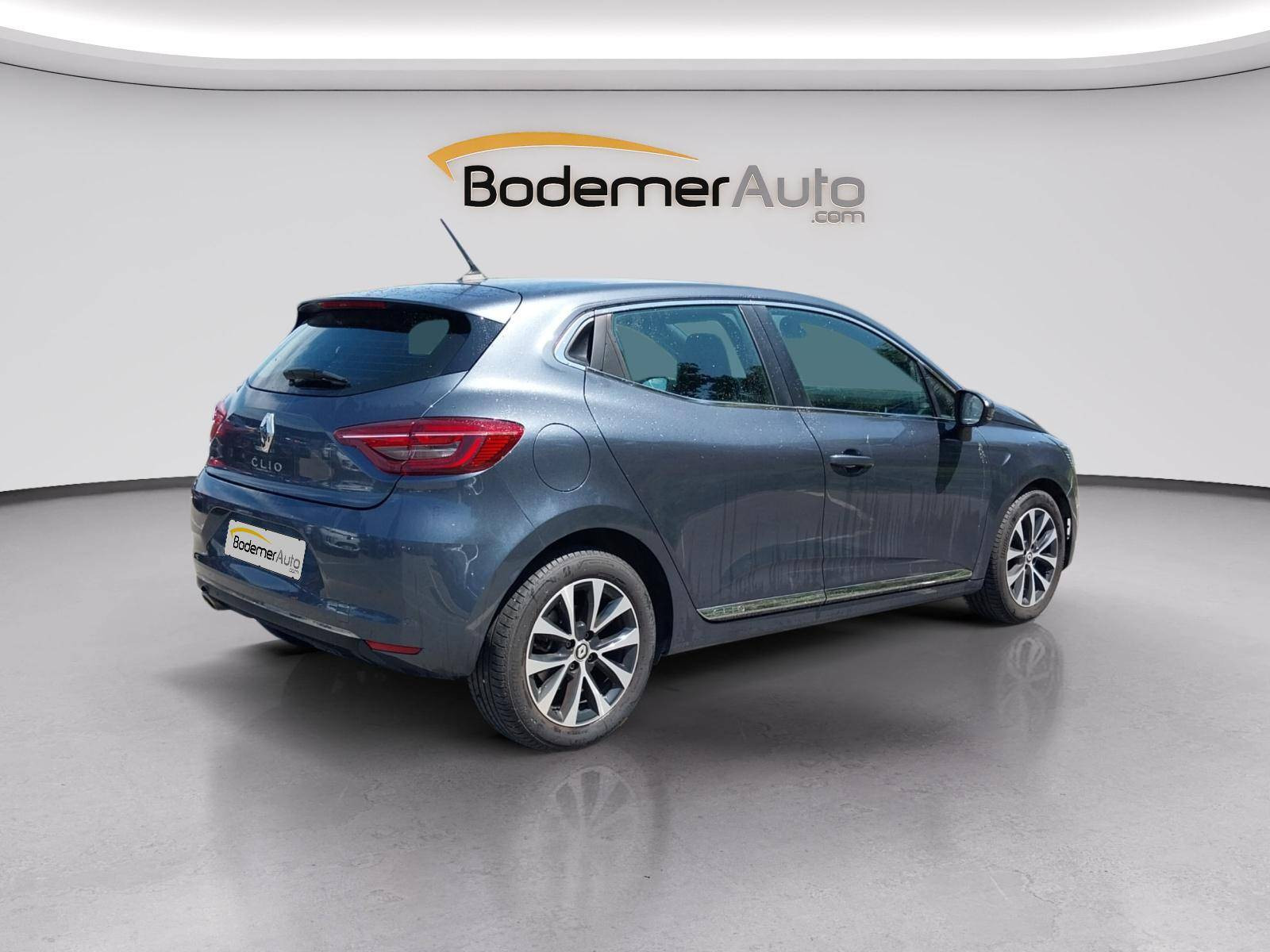 Vente en ligne Renault Clio 5 Clio TCe 90 - 21N au prix de 14 990 €