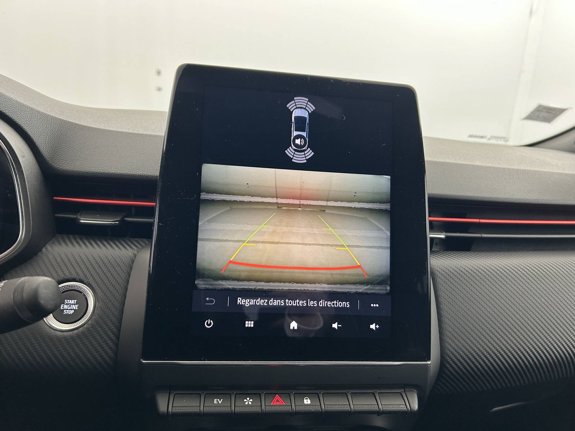 Vente en ligne Renault Clio 5 Clio E-Tech hybride 145 au prix de 17 490 €