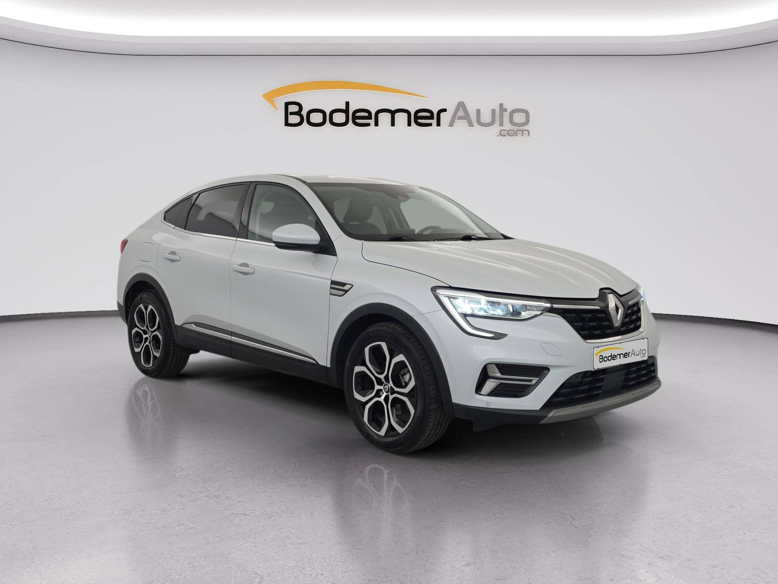 Vente en ligne Renault Arkana  E-Tech hybride 145 - 22 au prix de 21 990 €