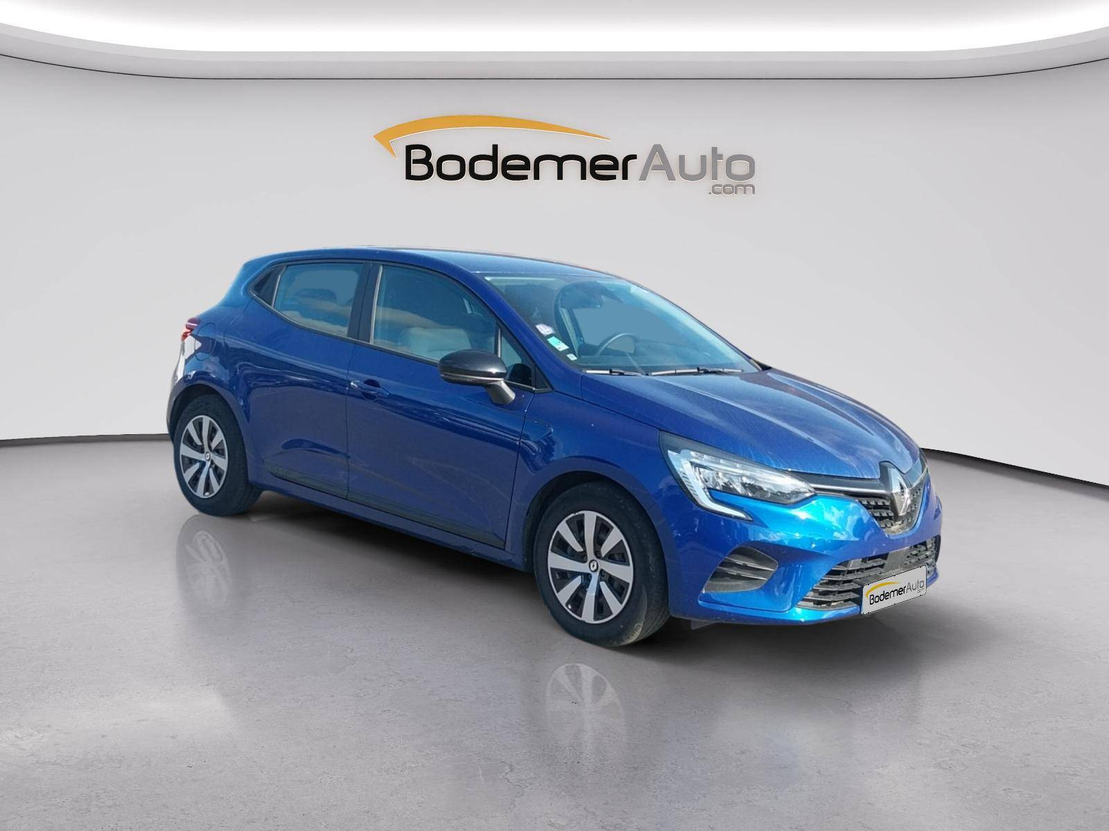 Vente en ligne Renault Clio 5 Clio E-Tech full hybrid 145 au prix de 18 790 €