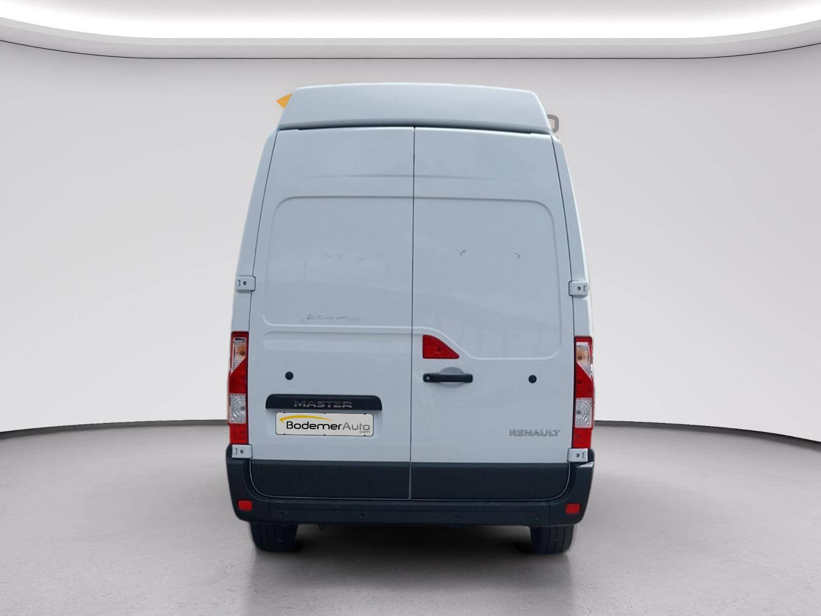 Vente en ligne Renault Master Fourgon MASTER FGN TRAC F3500 L3H3 BLUE DCI 135 au prix de 26 890 €