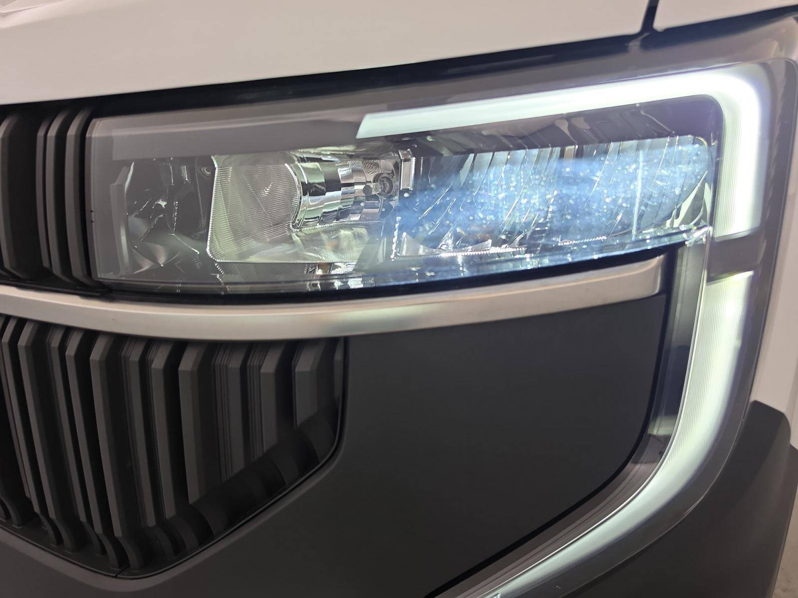 Vente en ligne Renault Master Fourgon MASTER FG BLUE DCI 130 L2H2 3T5 TR au prix de 31 490 €