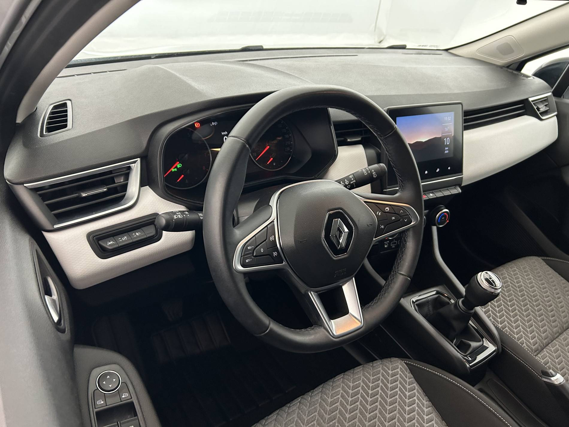 Vente en ligne Renault Clio 5 Clio SCe 65 au prix de 12 600 €