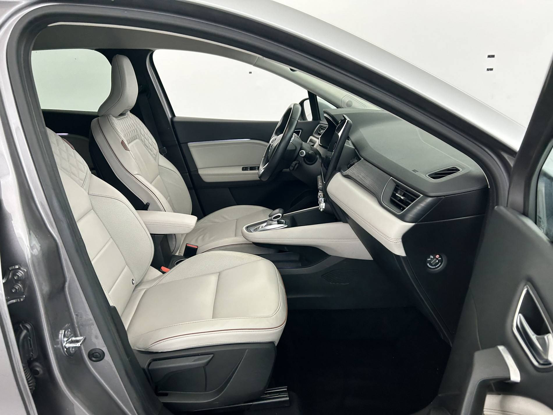 Vente en ligne Renault Captur  E-Tech Plug-in 160 au prix de 16 990 €