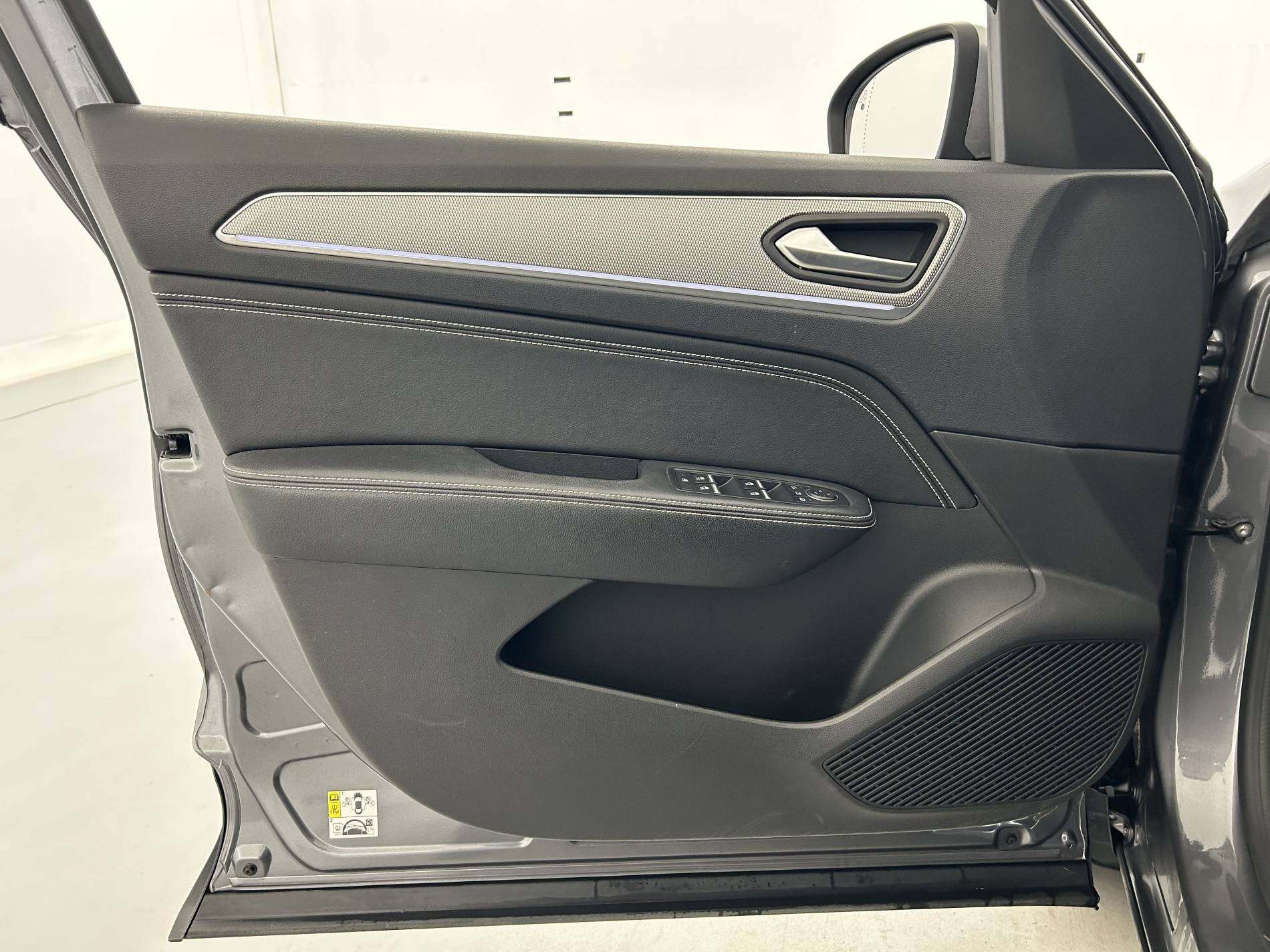 Vente en ligne Renault Arkana  E-Tech 145 - 21B au prix de 18 590 €