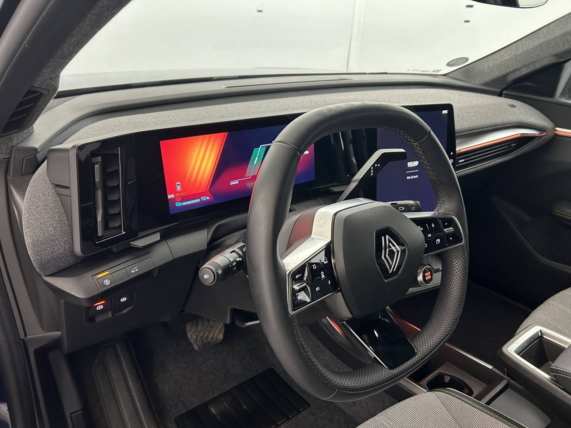 Vente en ligne Renault Scenic E-Tech  220 ch grande autonomie au prix de 33 990 €