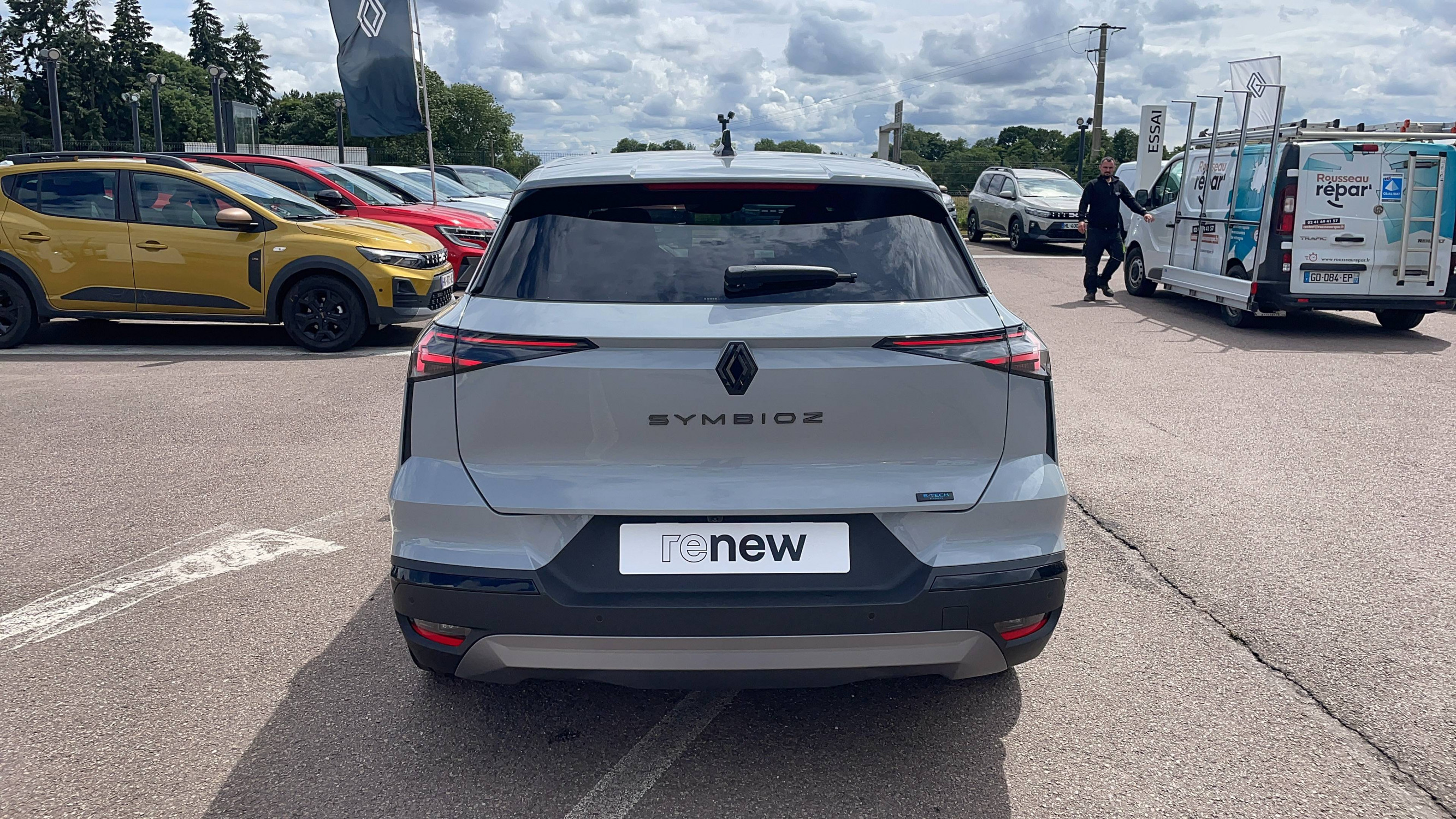 Vente en ligne Renault Symbioz  E-Tech full hybrid 145 au prix de 26 991 €