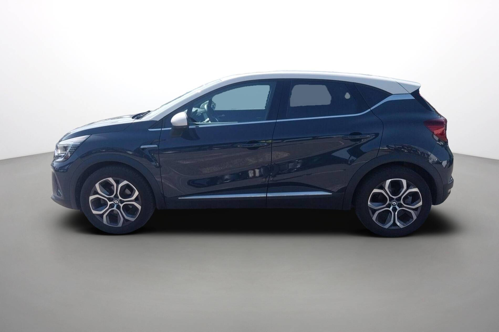 Vente en ligne Renault Captur  E-Tech hybride 145 au prix de 20 570 €