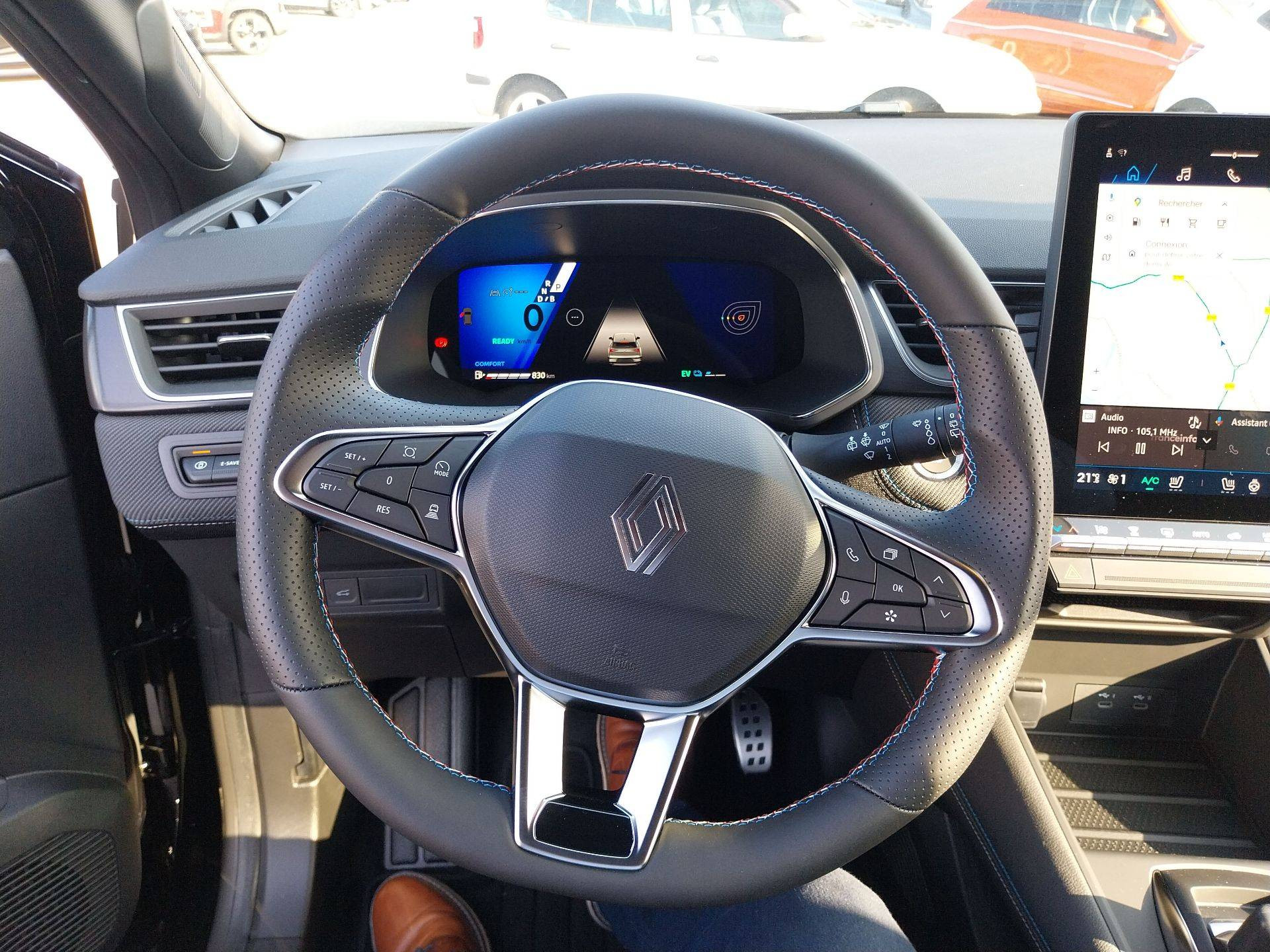 Vente en ligne Renault Symbioz  E-Tech full hybrid 160 ch au prix de 40 600 €