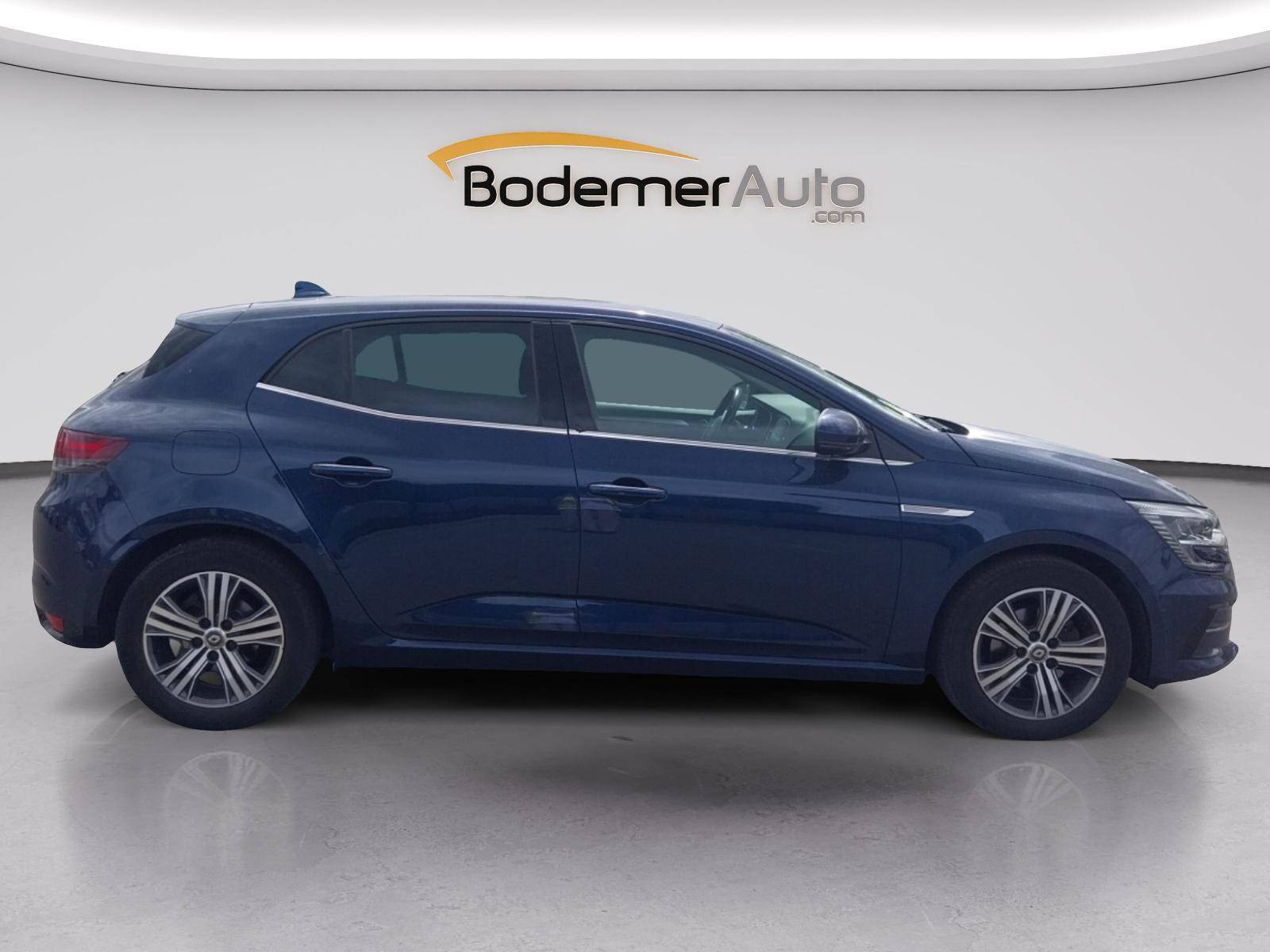 Vente en ligne Renault Megane 4 Mégane IV Berline Blue dCi 115 au prix de 14 490 €