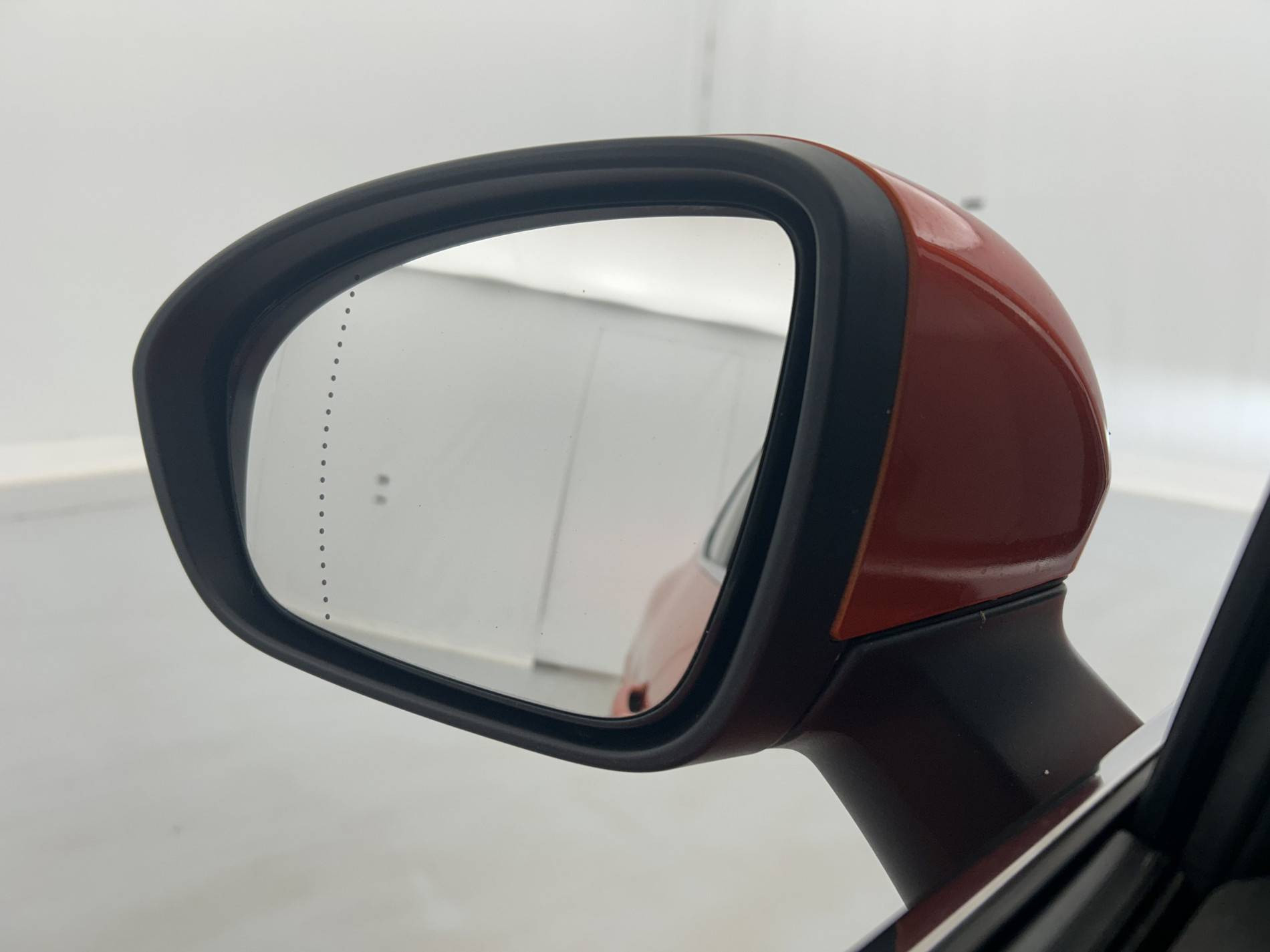 Vente en ligne Renault Clio 5 Clio E-Tech 140 - 21N au prix de 16 390 €