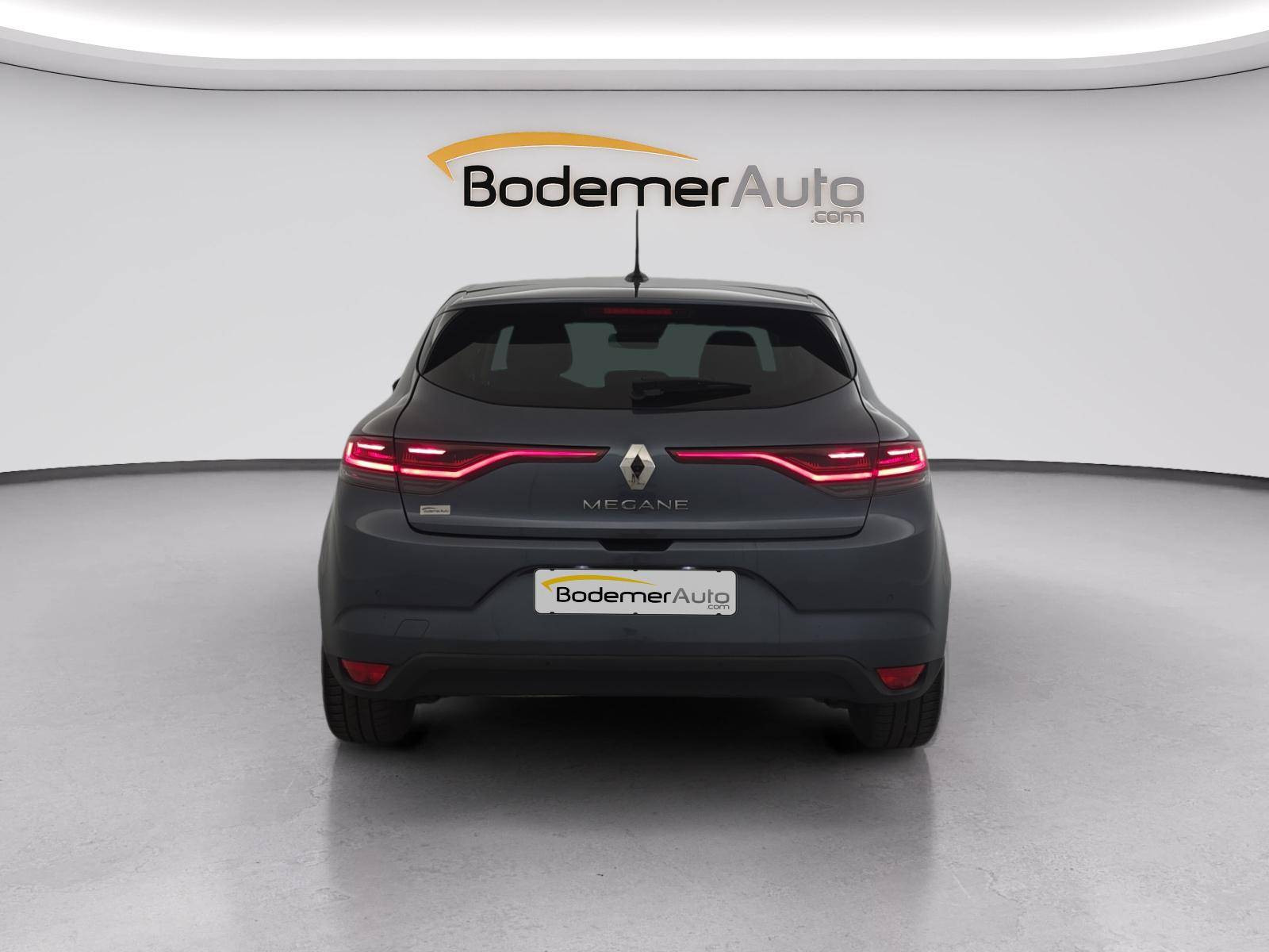 Vente en ligne Renault Megane 4 Mégane IV Berline Blue dCi 115 - 21B au prix de 14 950 €