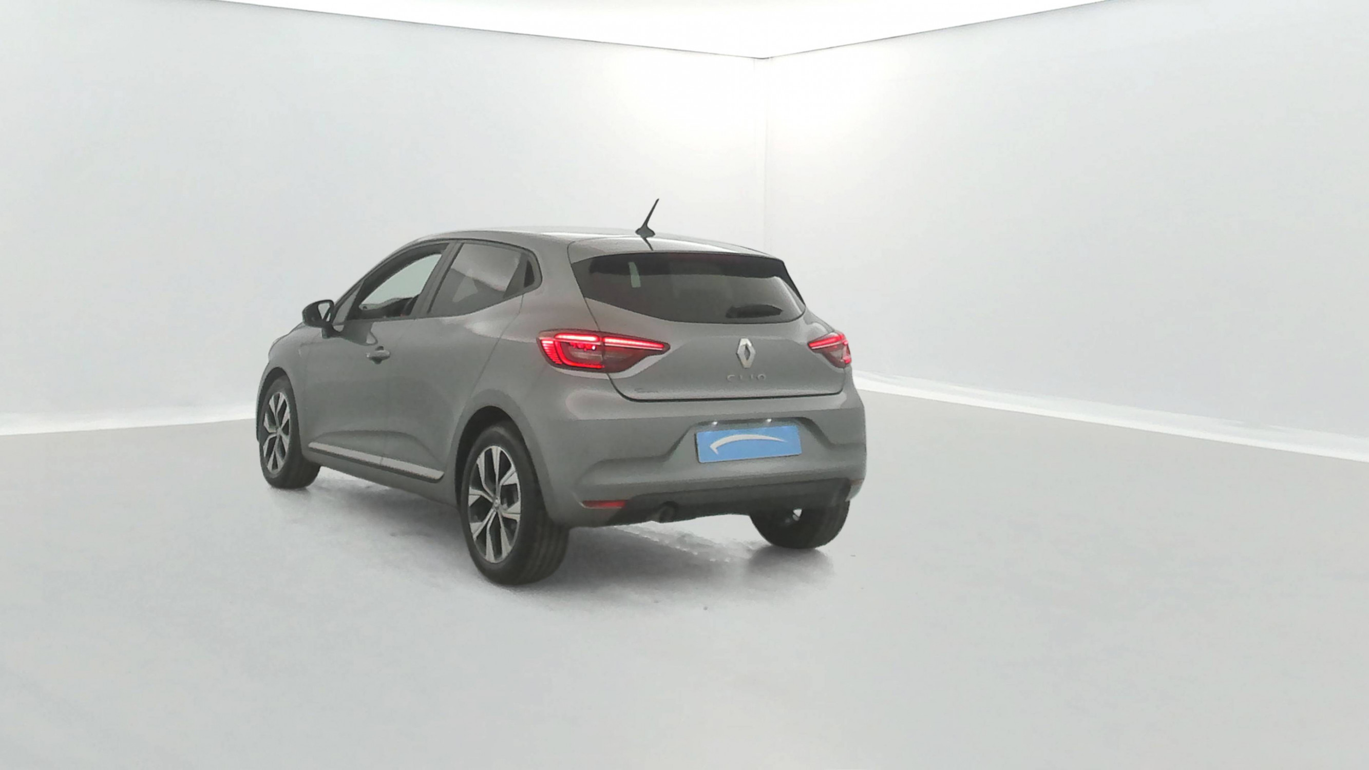Vente en ligne Renault Clio 5 Clio SCe 65 au prix de 13 300 €