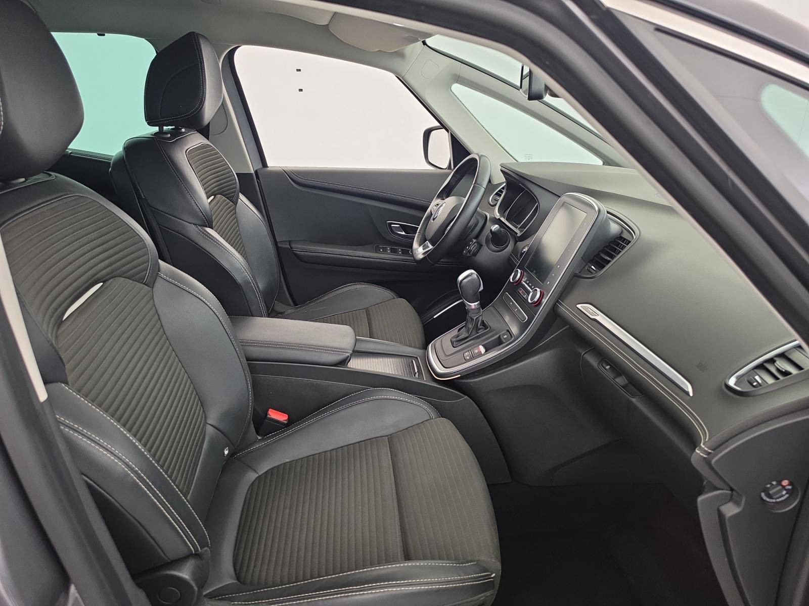 Vente en ligne Renault Scenic 4 Scenic dCi 160 Energy EDC au prix de 13 990 €
