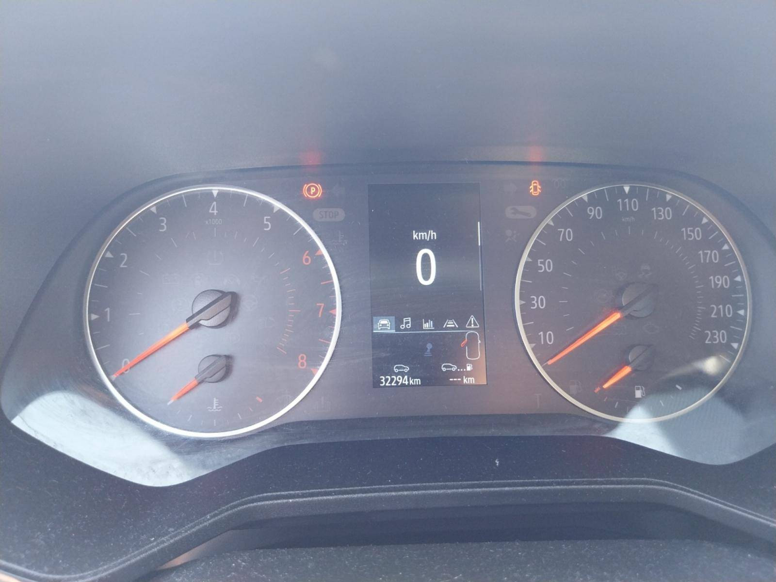 Vente en ligne Renault Clio 5 Clio TCe 90 au prix de 13 990 €