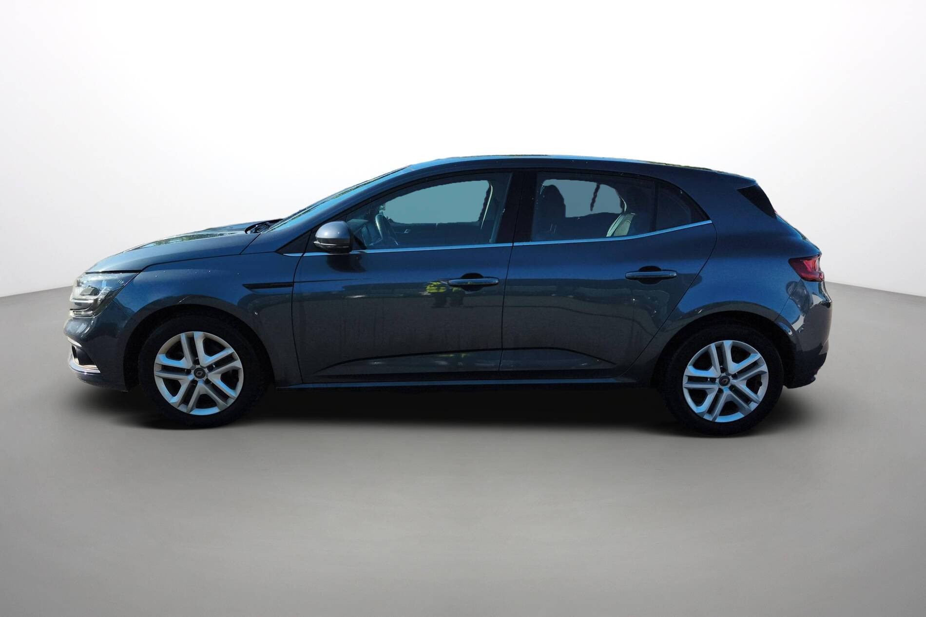 Vente en ligne Renault Megane 4 Mégane IV Berline Blue dCi 115 au prix de 14 990 €