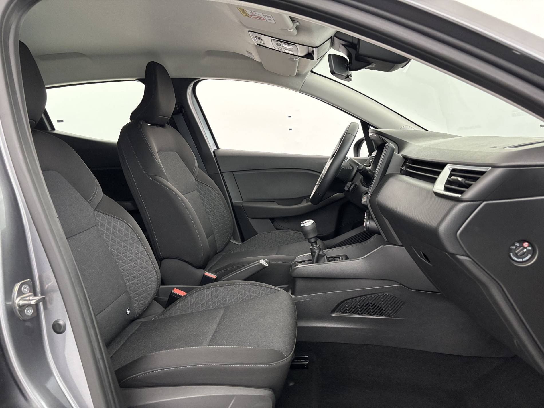Vente en ligne Renault Clio 5 Clio TCe 90 au prix de 13 790 €