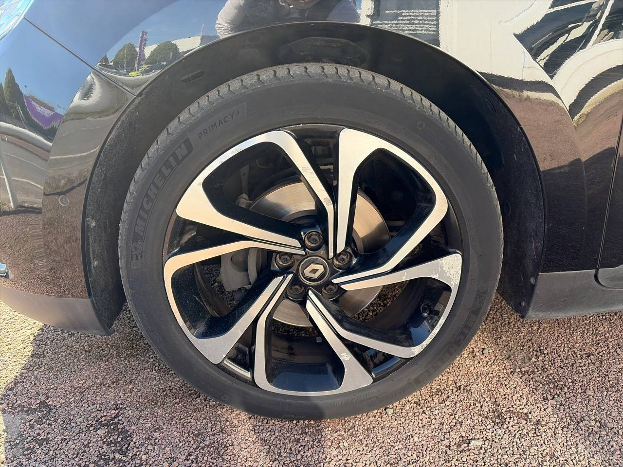 Vente en ligne Renault Grand Scenic 4 Grand Scenic Blue dCi 120 EDC au prix de 15 990 €