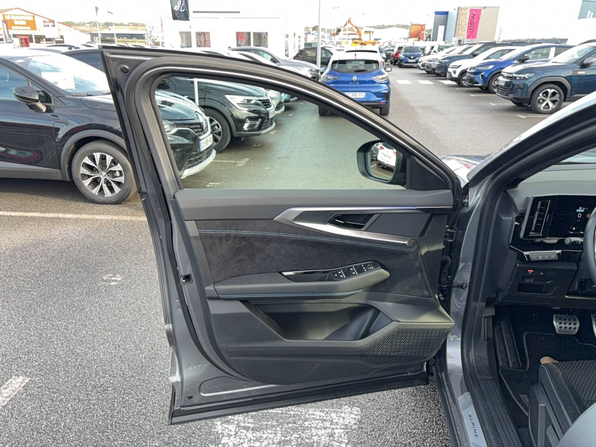 Vente en ligne Renault Austral  E-Tech hybrid 200 au prix de 27 290 €