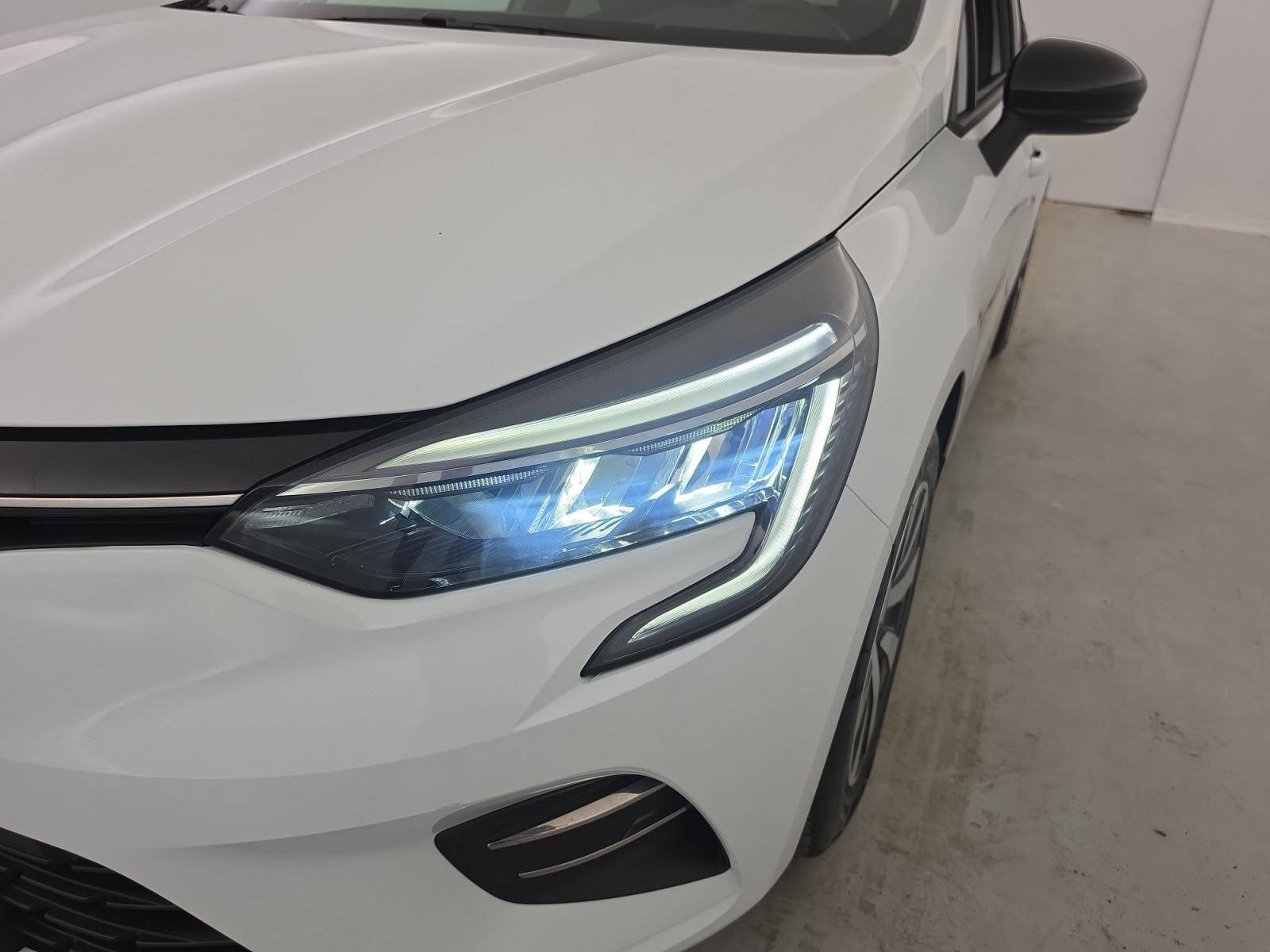 Vente en ligne Renault Clio 5 Clio SCe 65 au prix de 13 290 €