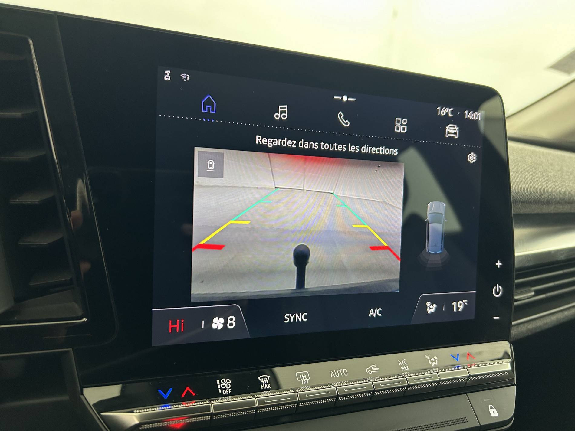 Vente en ligne Renault Megane E-Tech  EV40 130ch standard charge au prix de 19 490 €