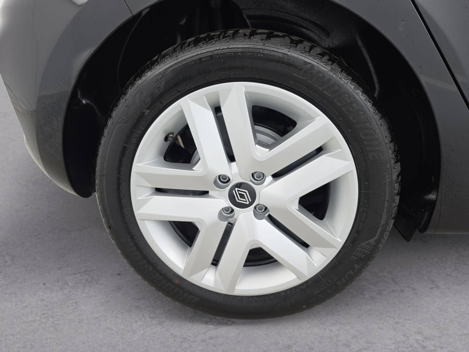 Vente en ligne Renault Clio 5 Clio E-Tech full hybrid 145 ch GSR2 au prix de 19 990 €