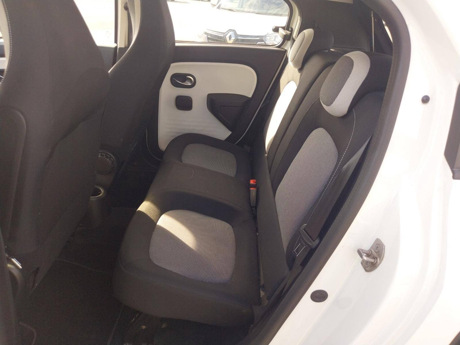 Vente en ligne Renault Twingo 3  SCe 65 au prix de 11 490 €