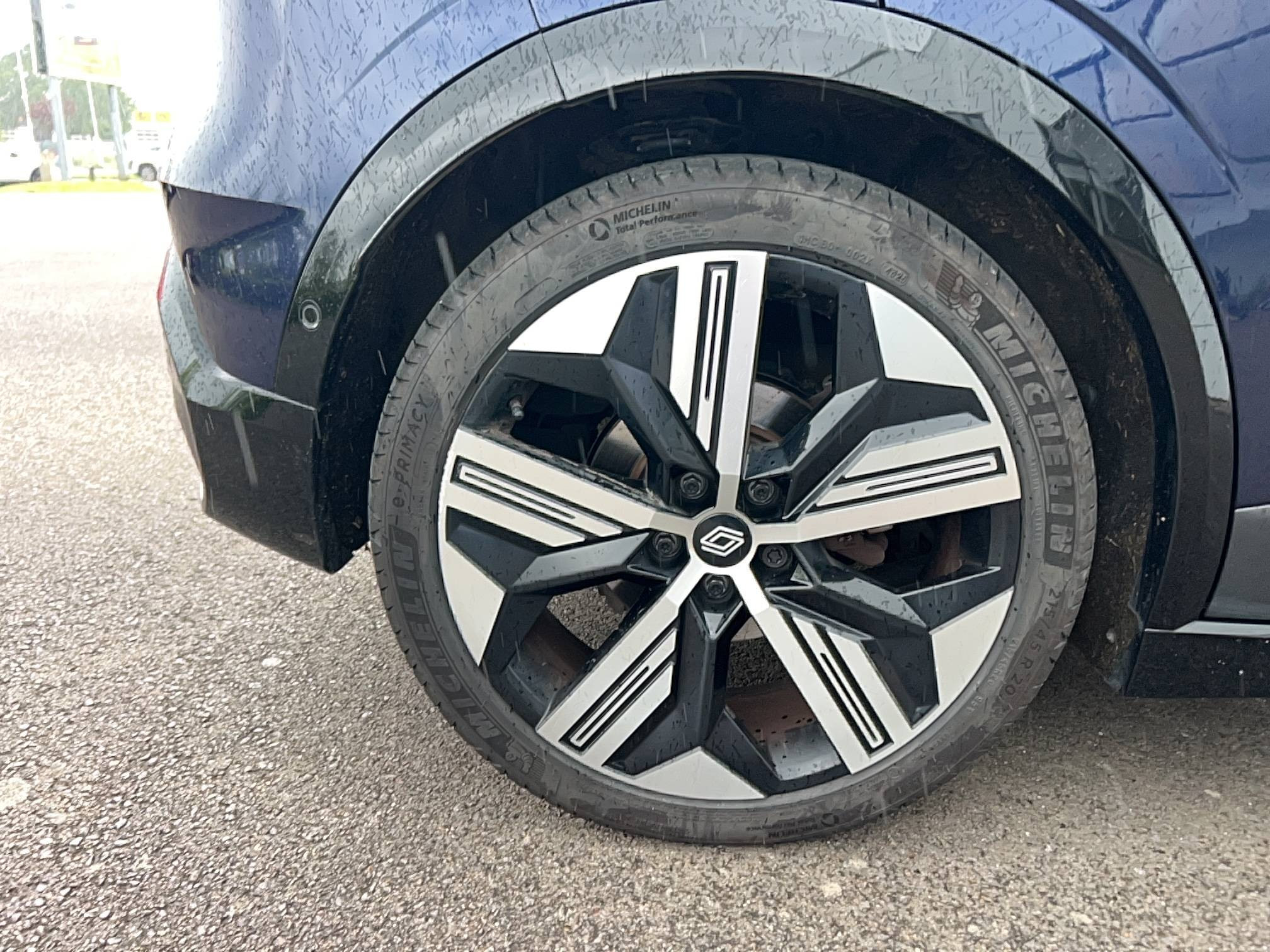 Vente en ligne Renault Megane E-Tech  EV60 220 ch super charge au prix de 24 890 €