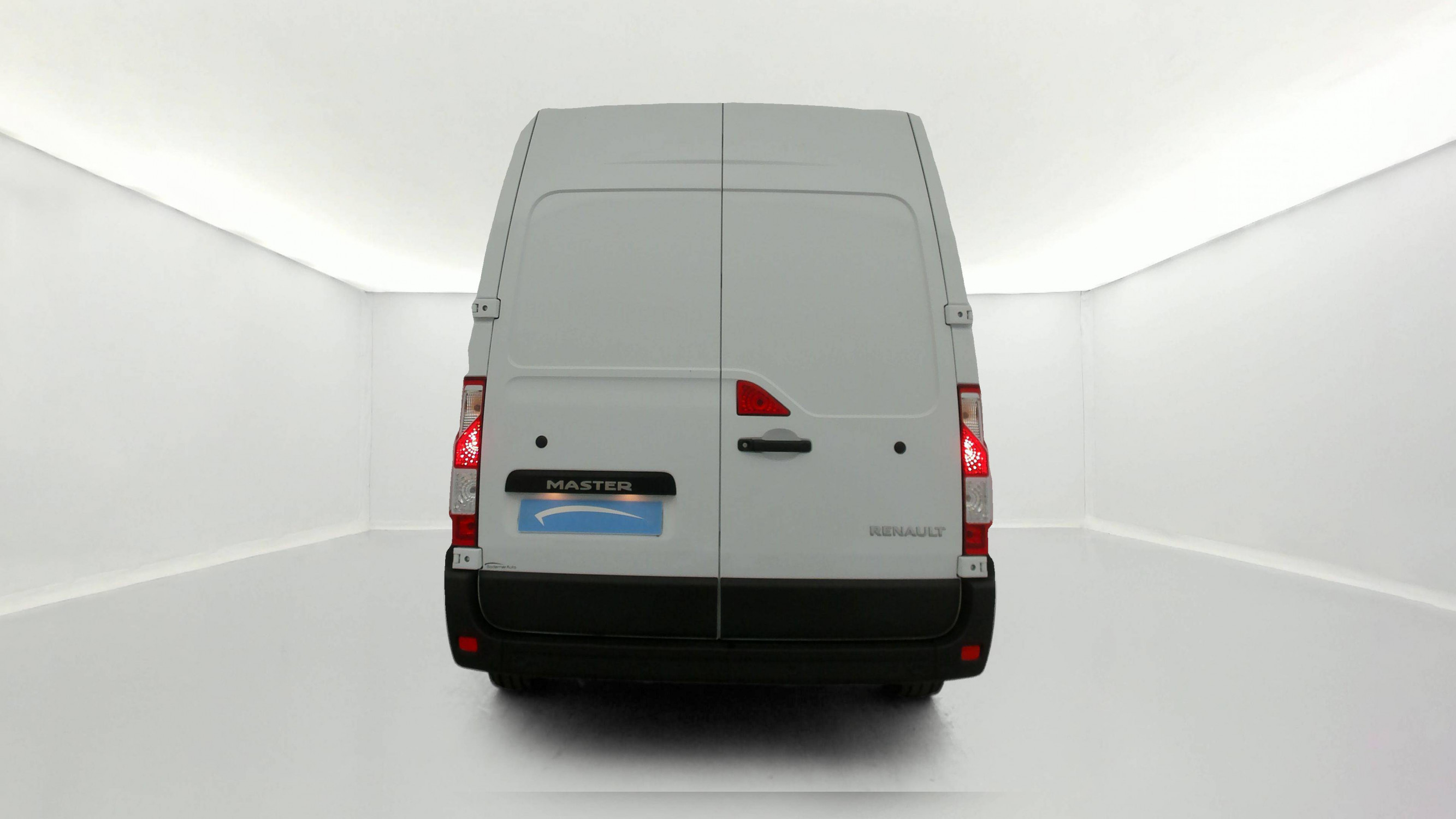Vente en ligne Renault Master Fourgon MASTER FGN TRAC F3500 L2H2 BLUE DCI 135 au prix de 24 000 €