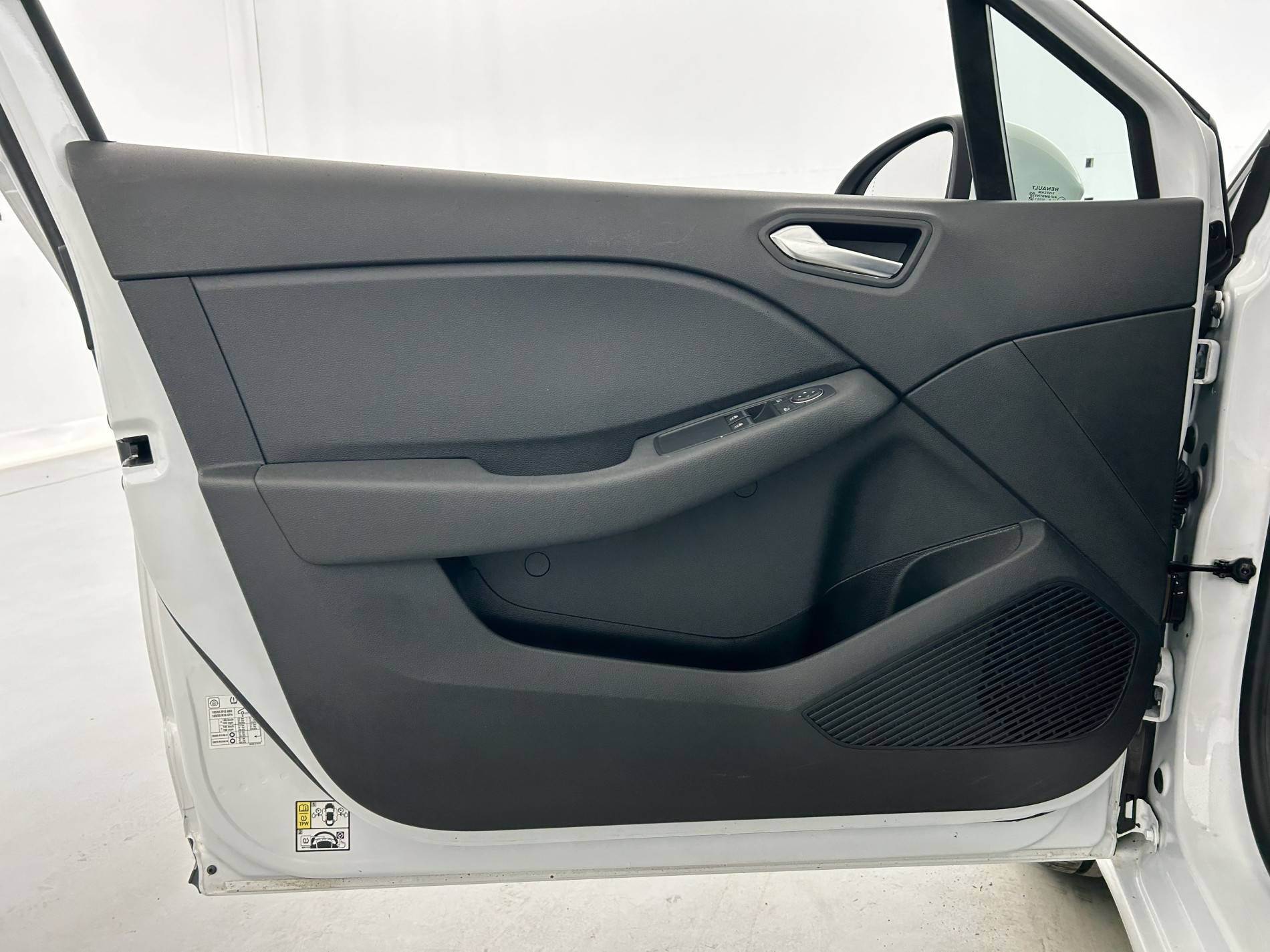 Vente en ligne Renault Clio 5 Clio SCe 65 - 21N au prix de 12 390 €