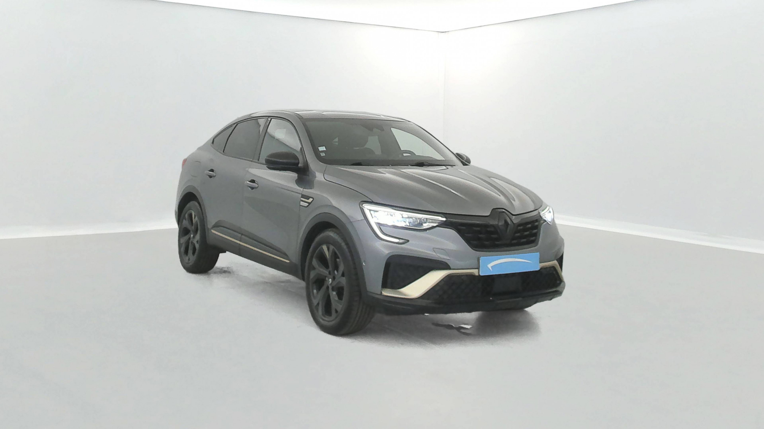 Vente en ligne Renault Arkana  E-Tech hybride 145 - 22 au prix de 22 990 €