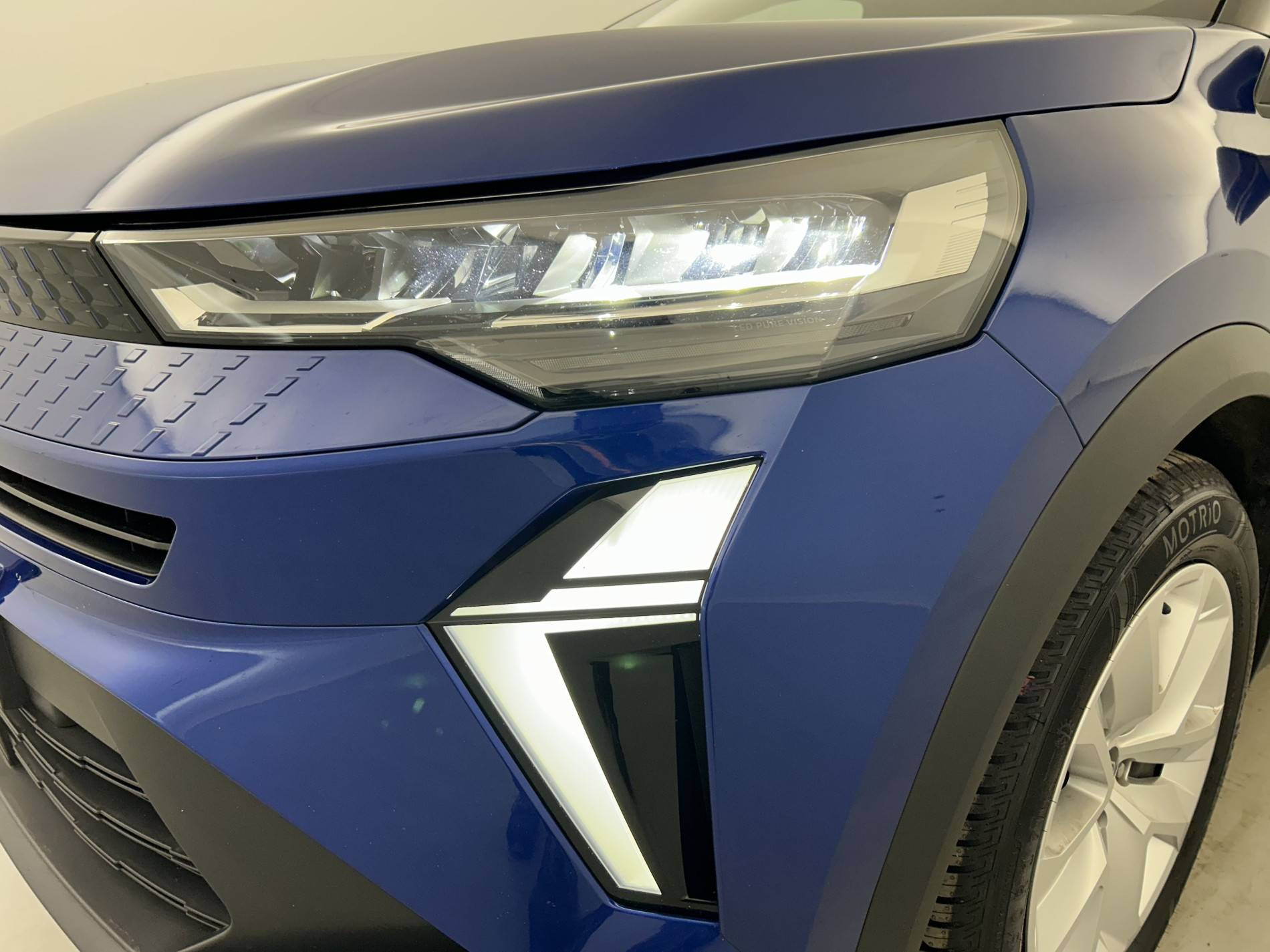 Vente en ligne Renault Captur  E-Tech full hybrid 145 ch au prix de 21 990 €