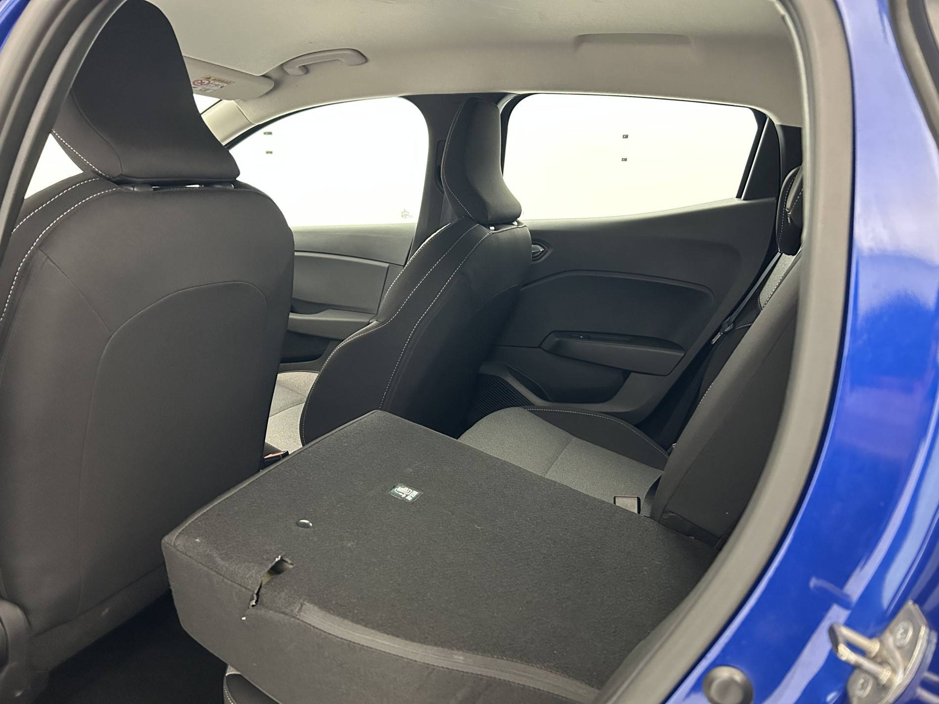 Vente en ligne Renault Clio 5 Clio TCe 90 au prix de 15 490 €