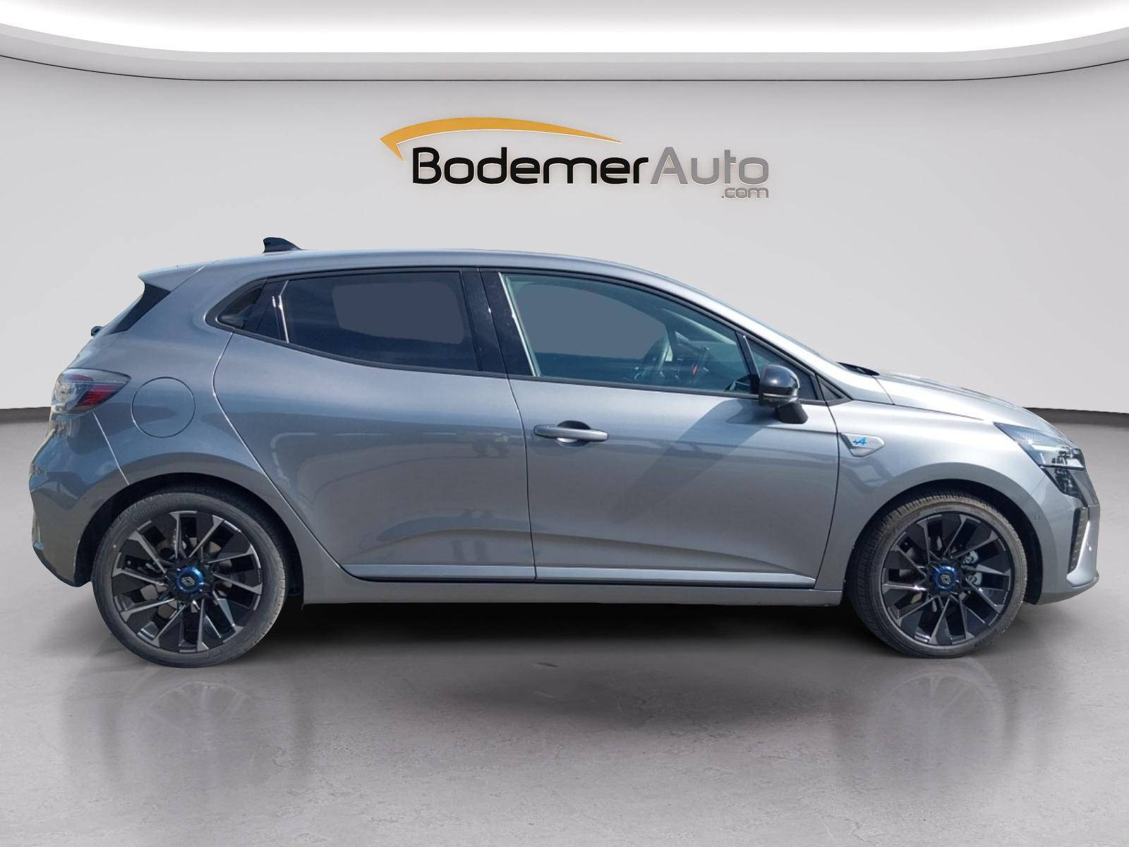 Vente en ligne Renault Clio 5 Clio E-Tech full hybrid 145 au prix de 22 000 €