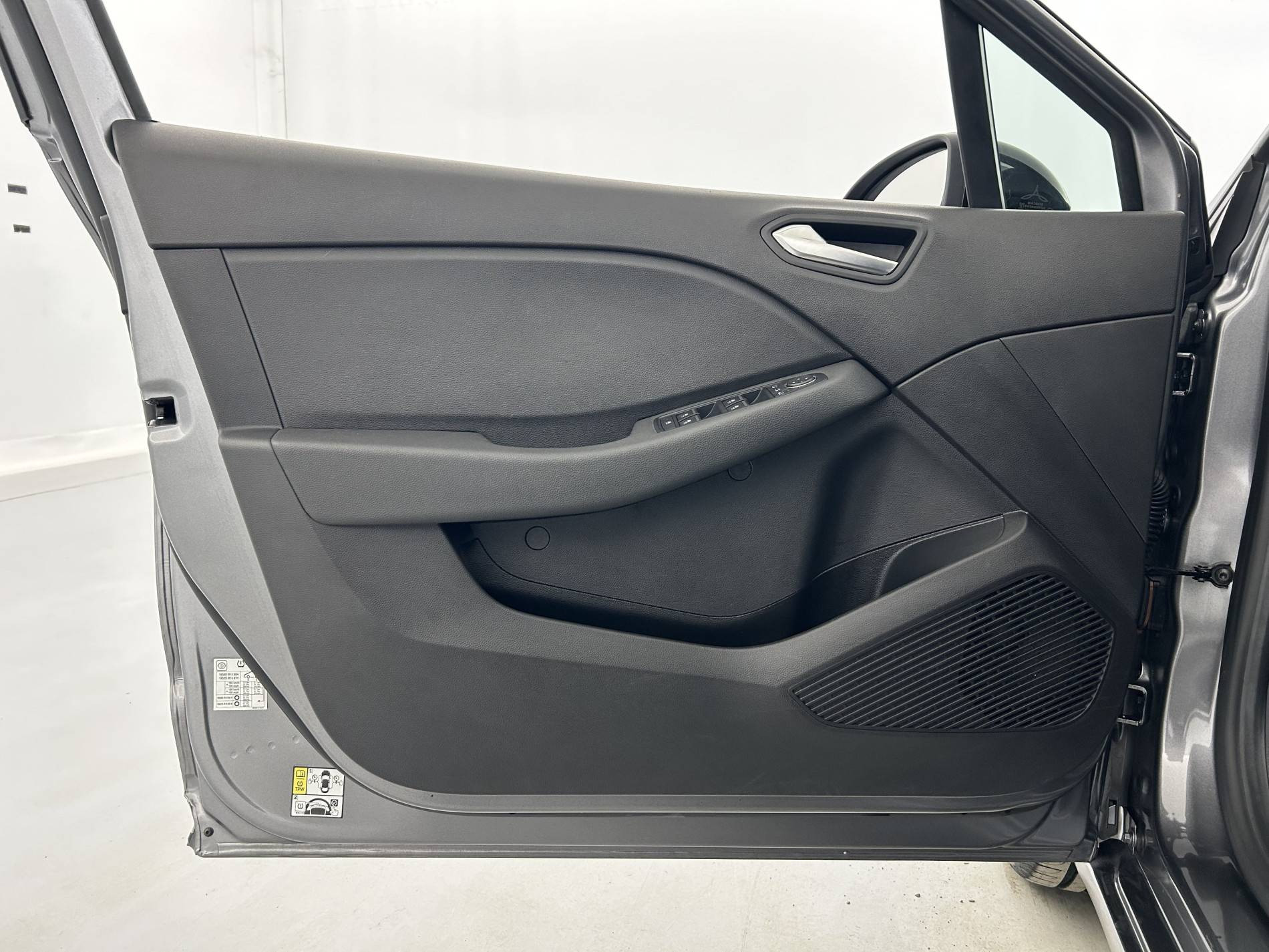 Vente en ligne Renault Clio 5 Clio TCe 90 au prix de 14 490 €