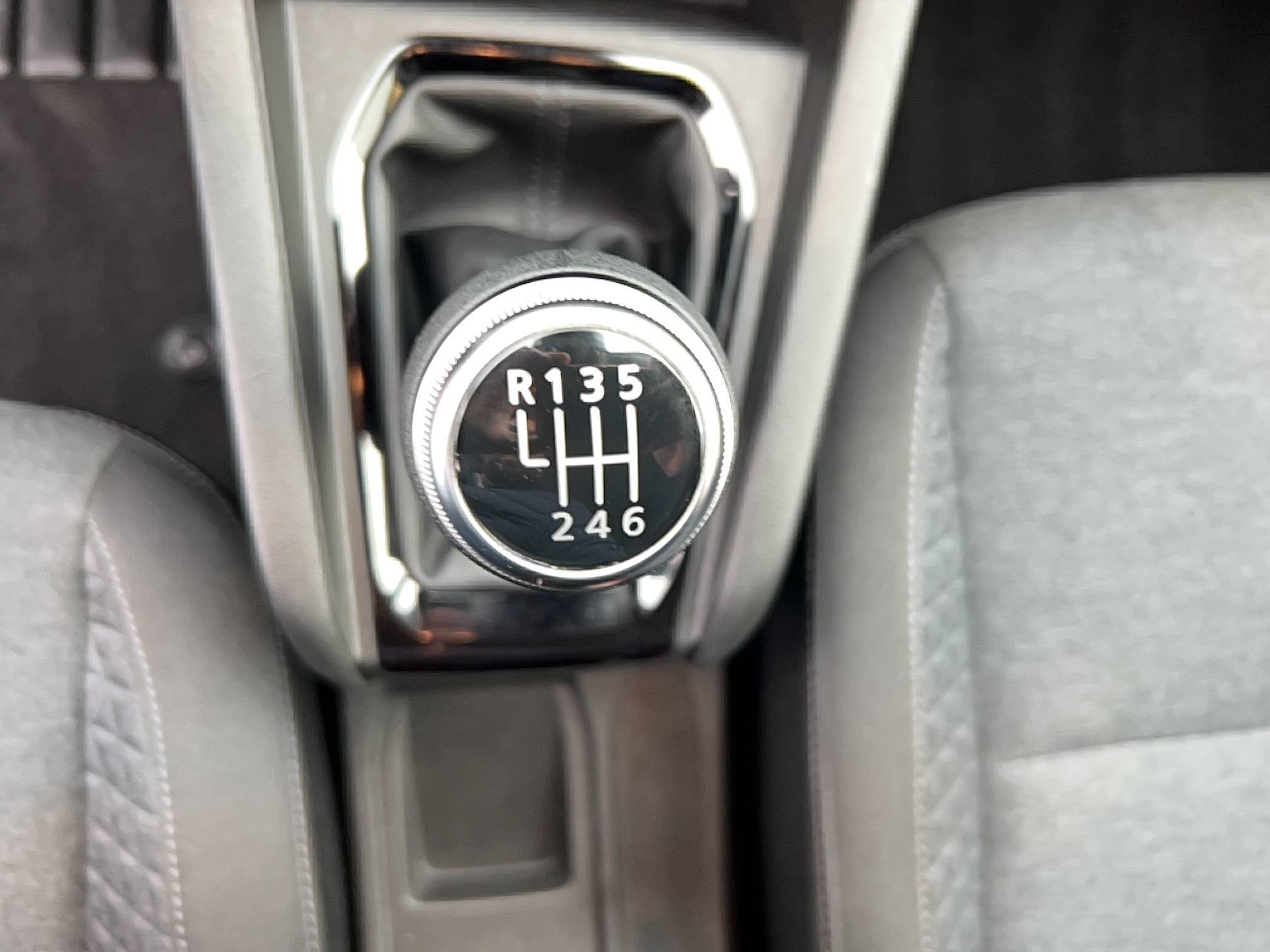 Vente en ligne Renault Clio 5 Clio TCe 90 au prix de 13 690 €