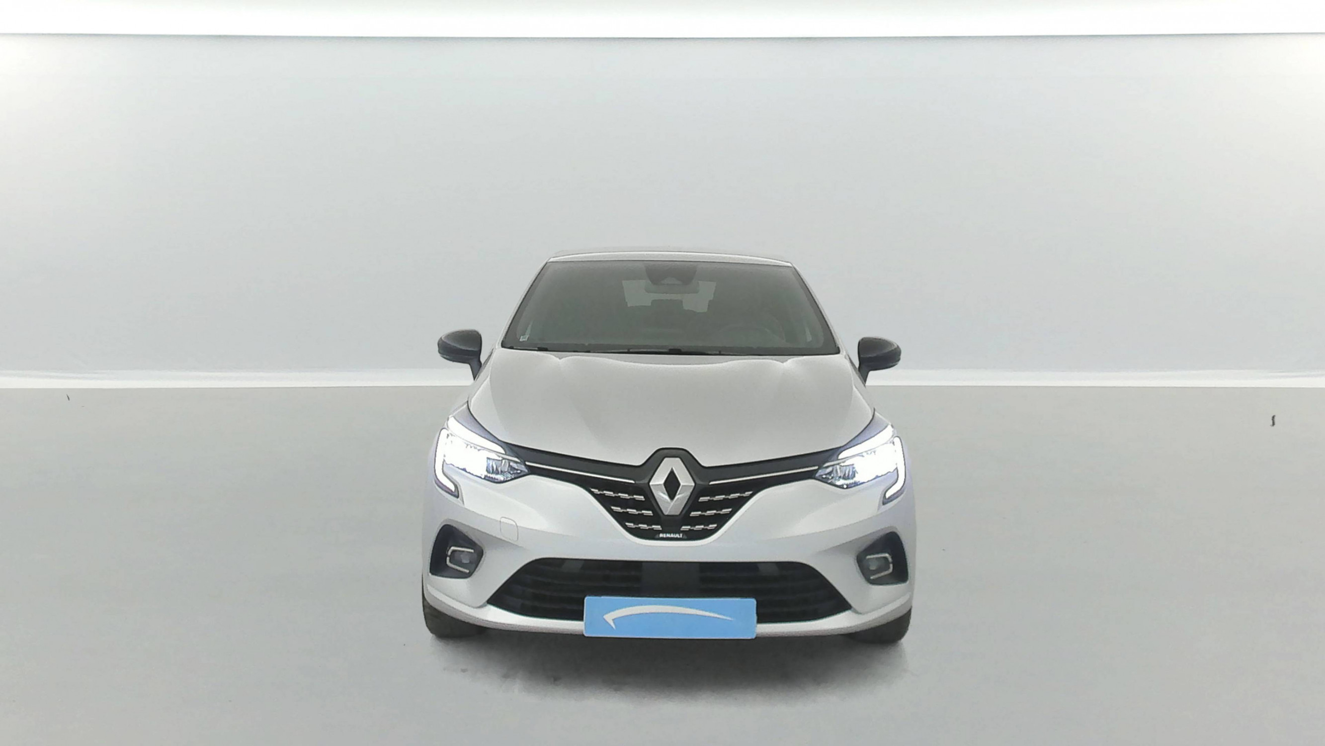 Vente en ligne Renault Clio 5 Clio E-Tech full hybrid 145 au prix de 18 890 €