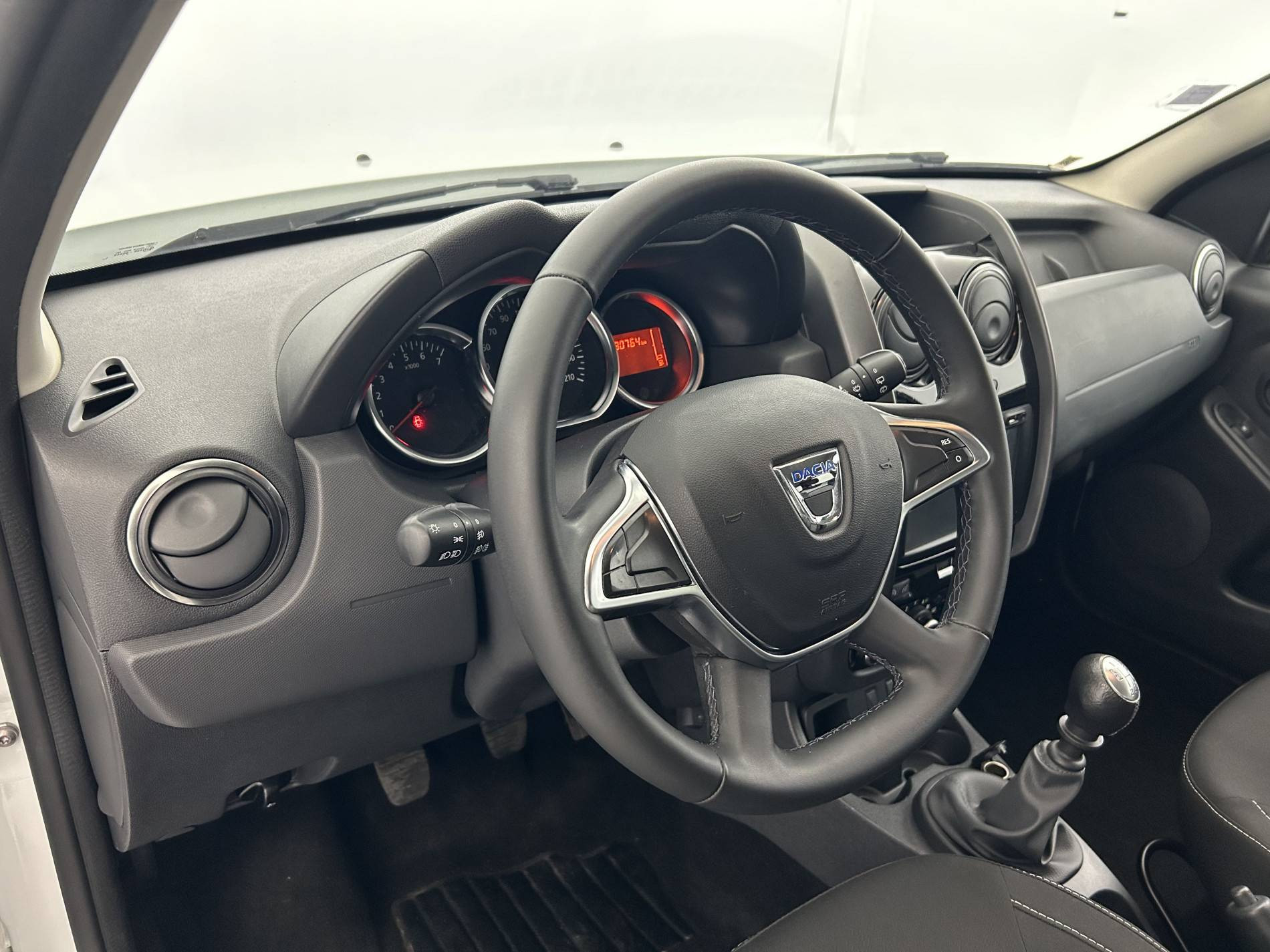 Vente en ligne Dacia Duster  dCi 110 4x2 au prix de 13 900 €