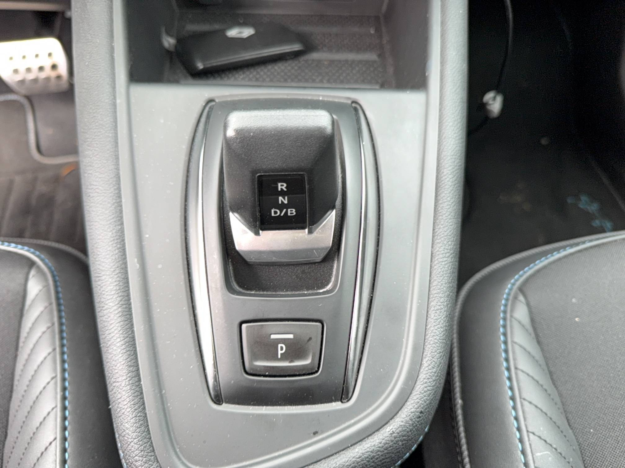 Vente en ligne Renault Symbioz  E-Tech full hybrid 160 ch au prix de 32 990 €