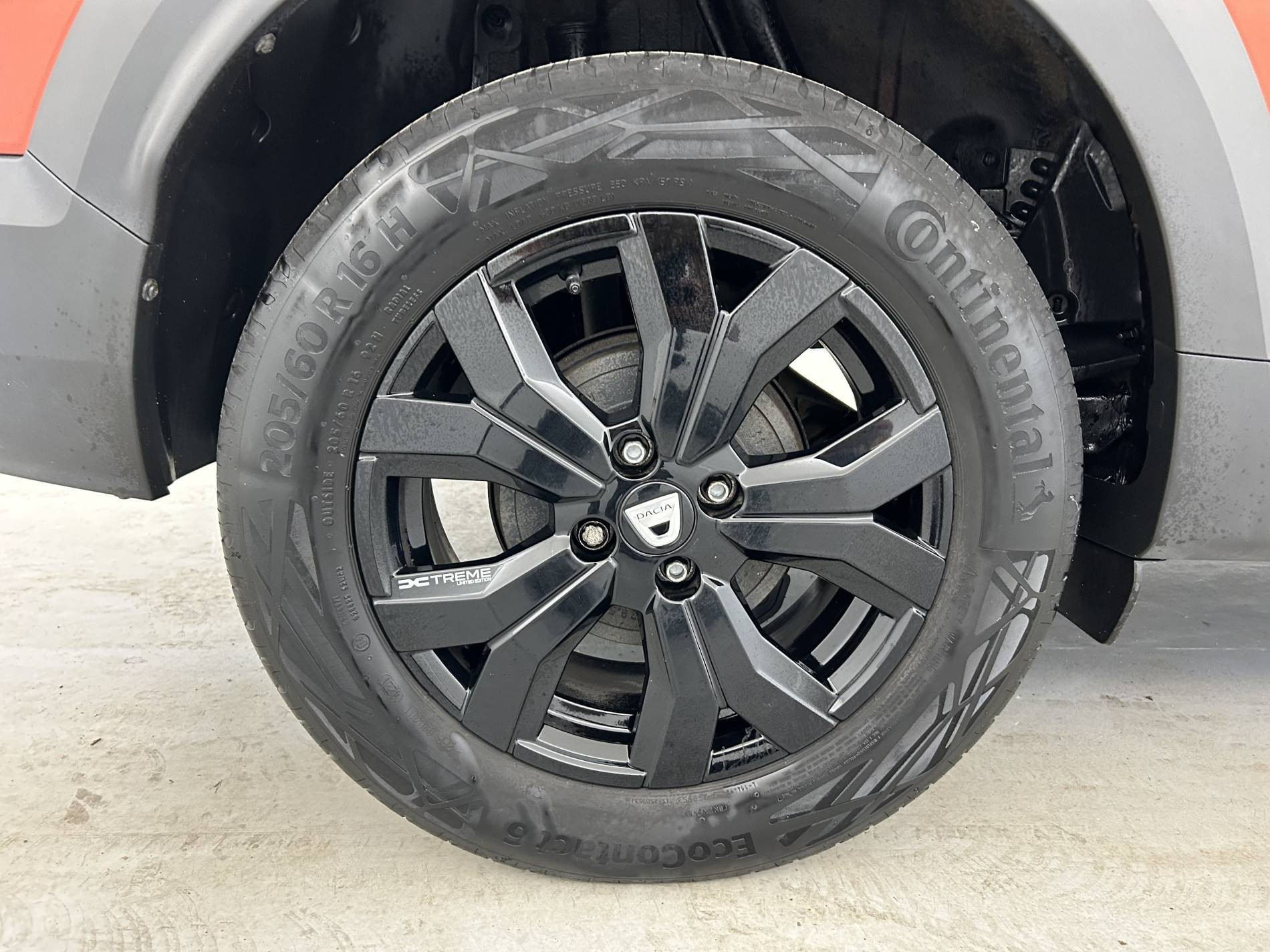Vente en ligne Dacia Jogger  ECO-G 100 5 places au prix de 16 990 €