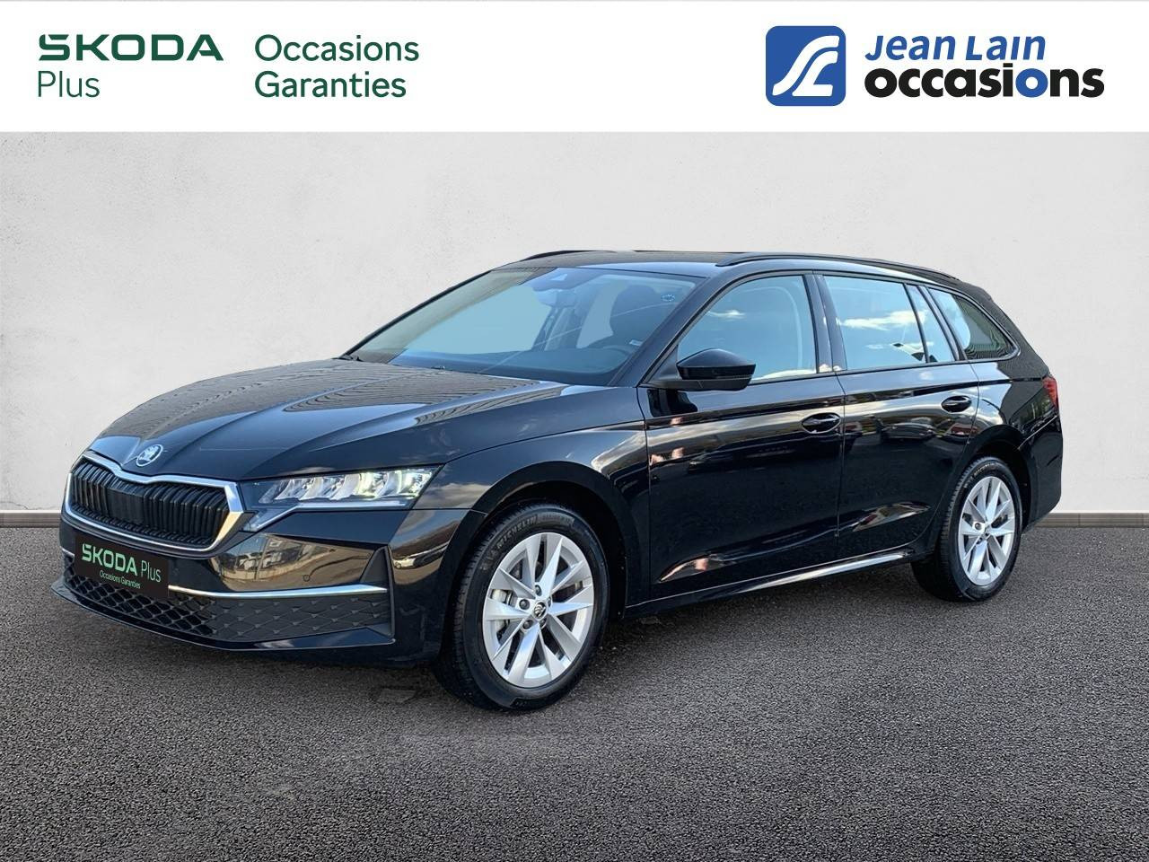 Vente en ligne SKODA OCTAVIA COMBI Octavia Combi 2.0 TDI 150 ch SCR DSG7 Selection de 2025 au prix de 30 390 €