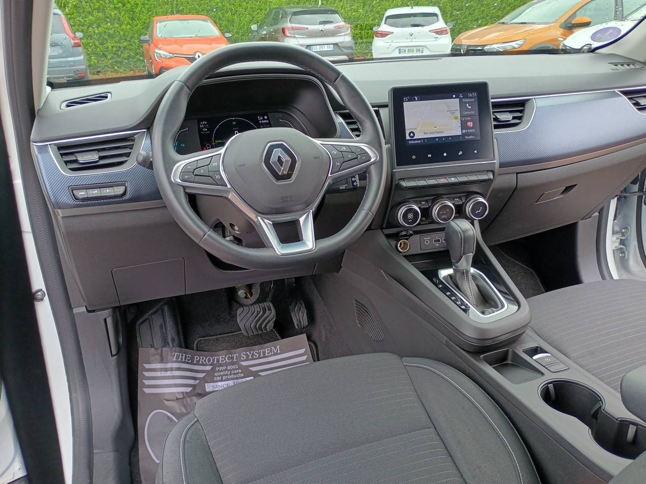 Vente en ligne Renault Arkana  E-Tech hybride 145 - 22 au prix de 19 990 €