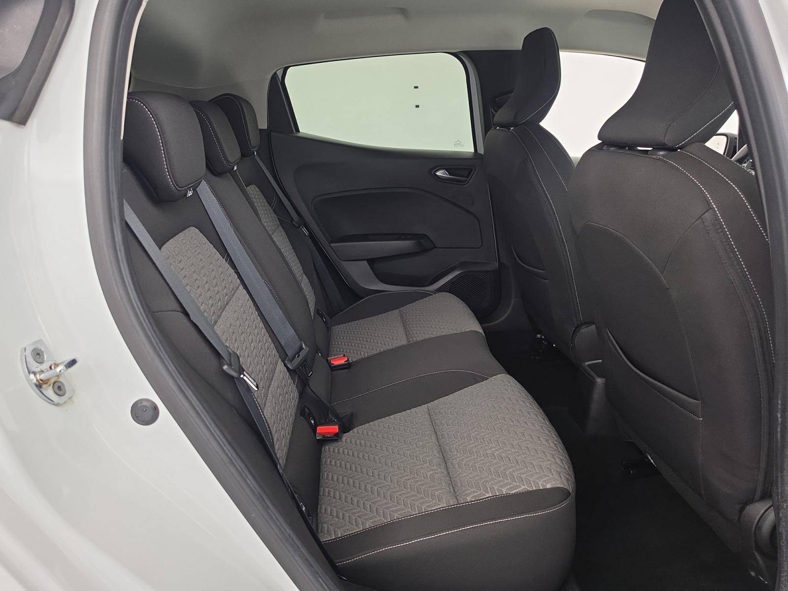 Vente en ligne Renault Clio 5 Clio Blue dCi 100 au prix de 14 890 €