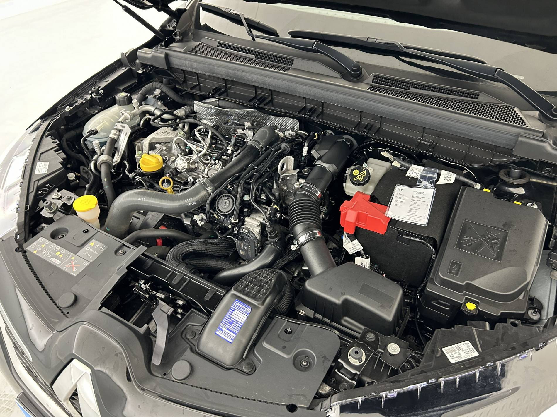 Vente en ligne Renault Arkana  mild hybrid 140 EDC FAP - 22 au prix de 18 500 €