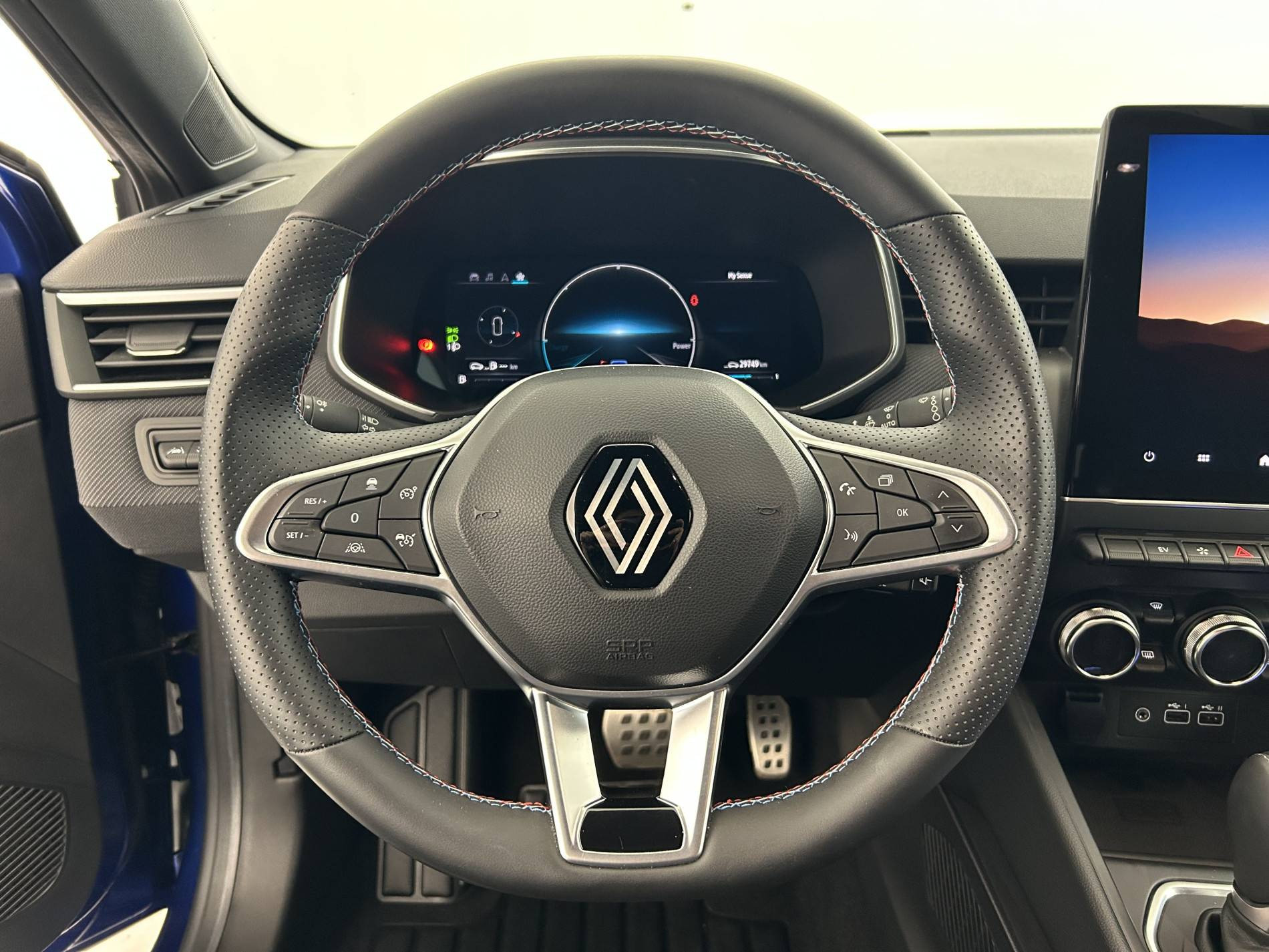 Vente en ligne Renault Clio 5 Clio E-Tech full hybrid 145 au prix de 20 390 €