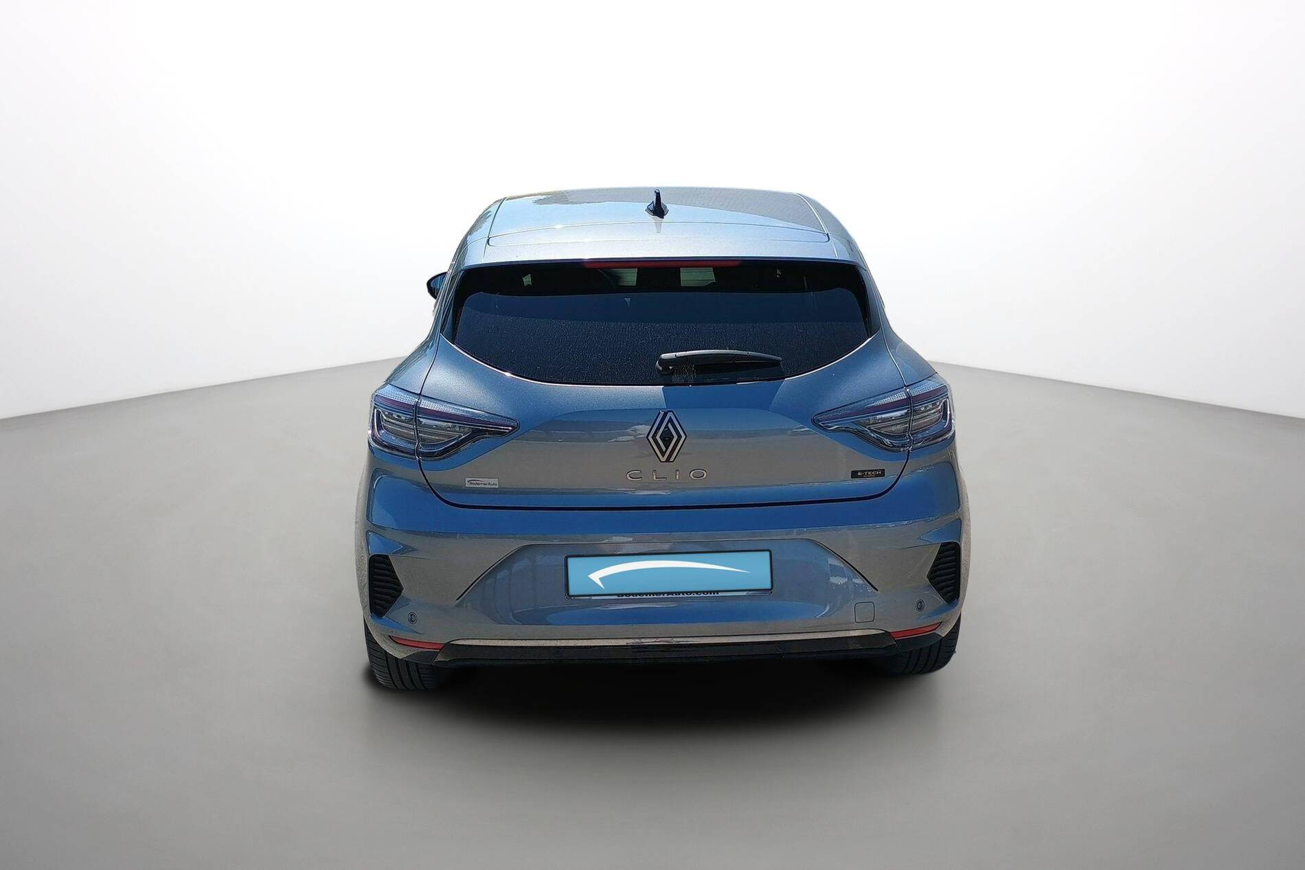 Vente en ligne Renault Clio 5 Clio E-Tech full hybrid 145 au prix de 18 300 €