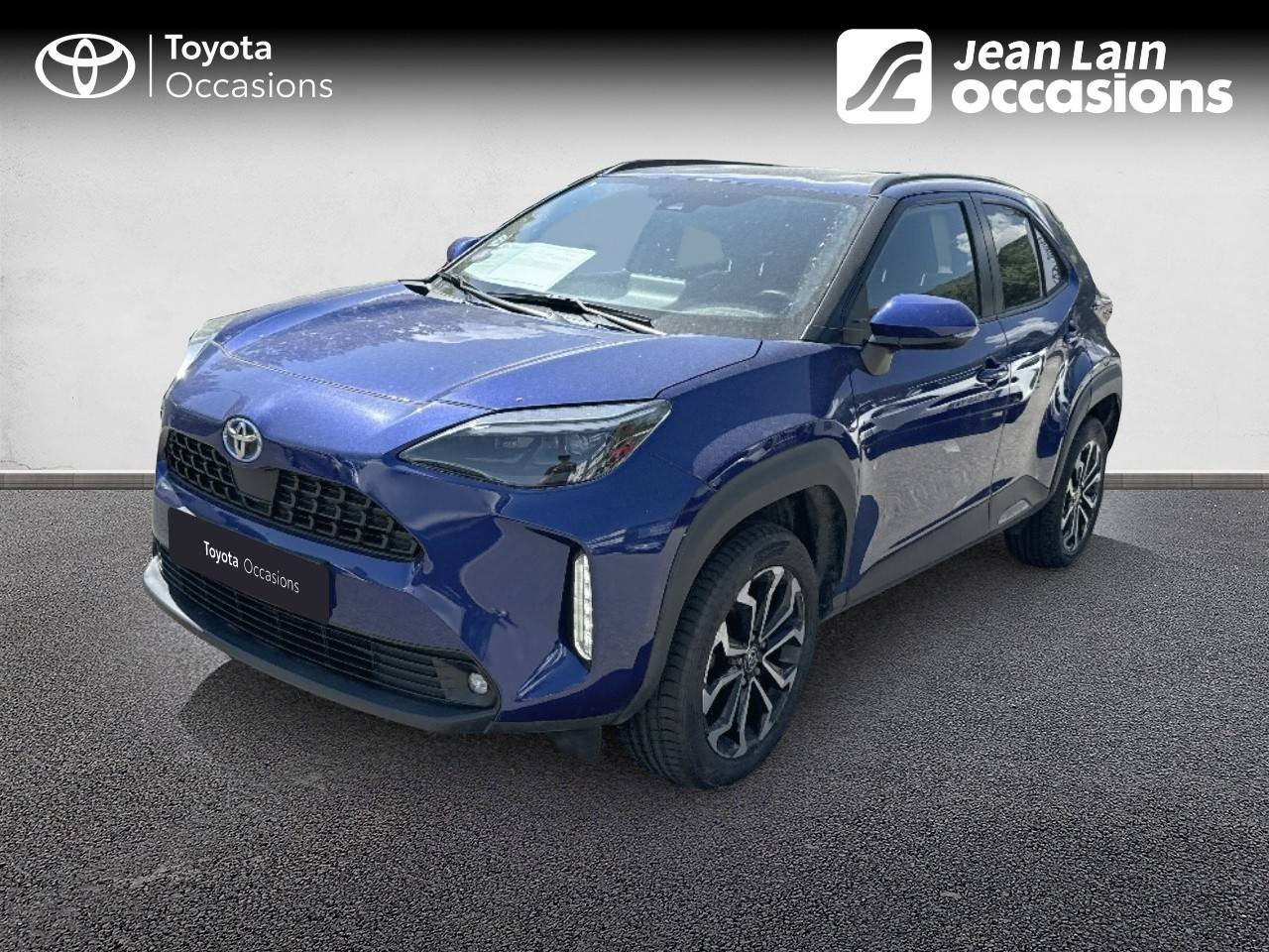 Vente en ligne TOYOTA YARIS CROSS HYBRIDE Yaris Cross Hybride 116h AWD-i Design de 2023 au prix de 22 690 €