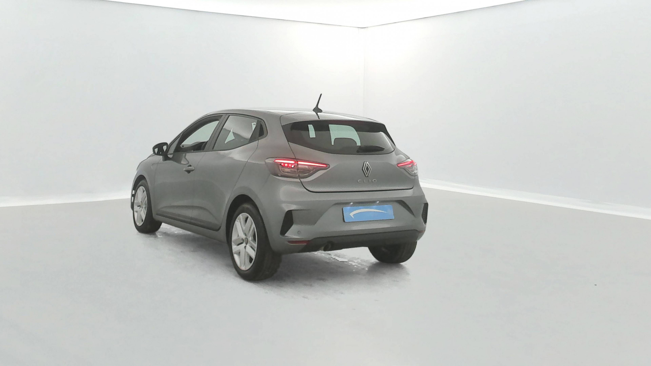 Vente en ligne Renault Clio 5 Clio TCe 90 au prix de 15 990 €