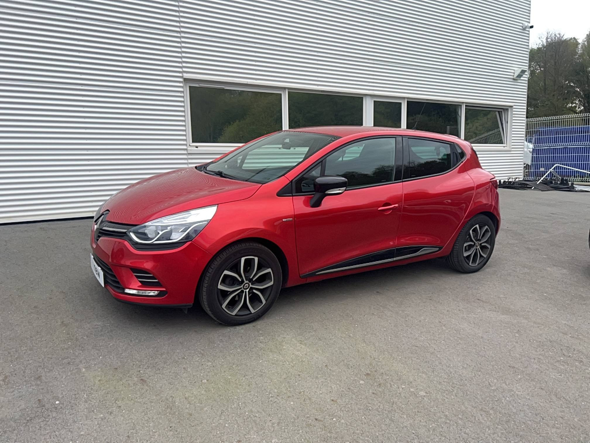 Renault Clio 4 Clio TCe 90 E6C occasion de 2018 en vente à Guingamp