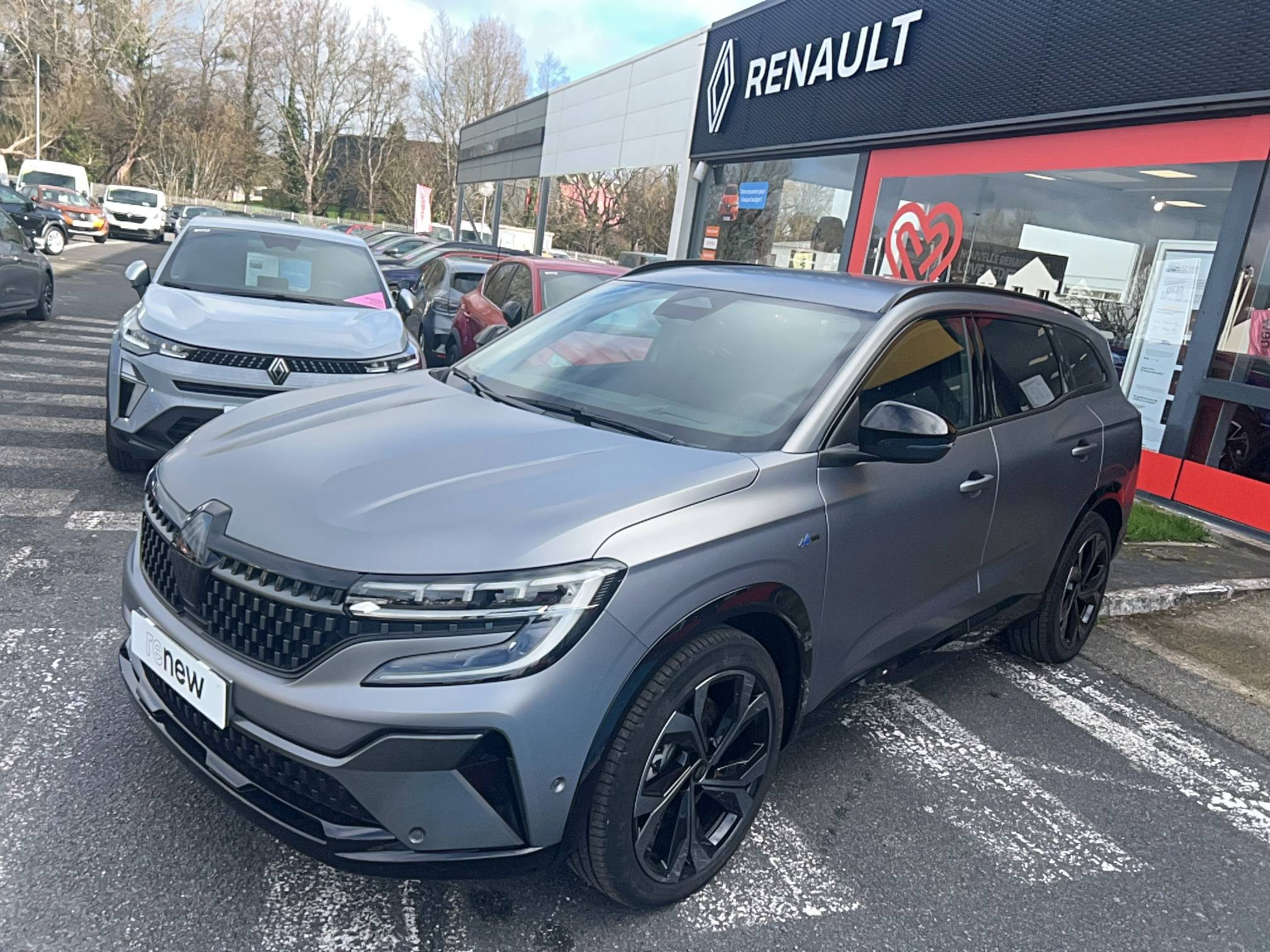 Renault Espace Espace E-Tech full hybrid 200 GSR2 occasion de 2025 en vente à Auray